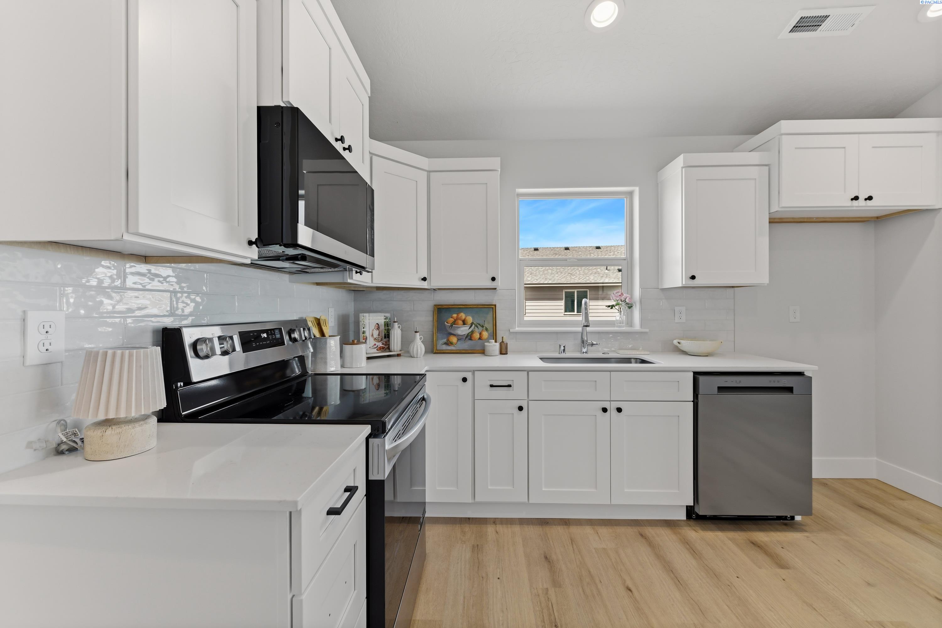 254 Dewberry Pl, Kennewick, WA 99336
