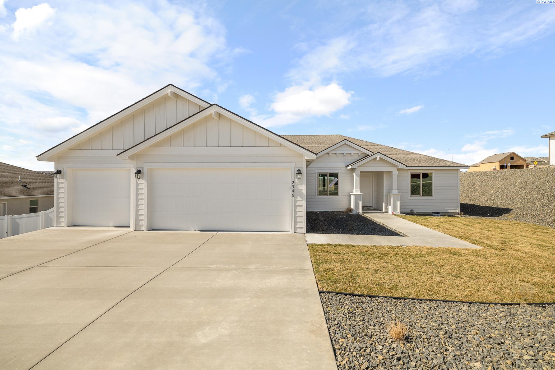 2946 Osborne St, Kennewick, WA 99338