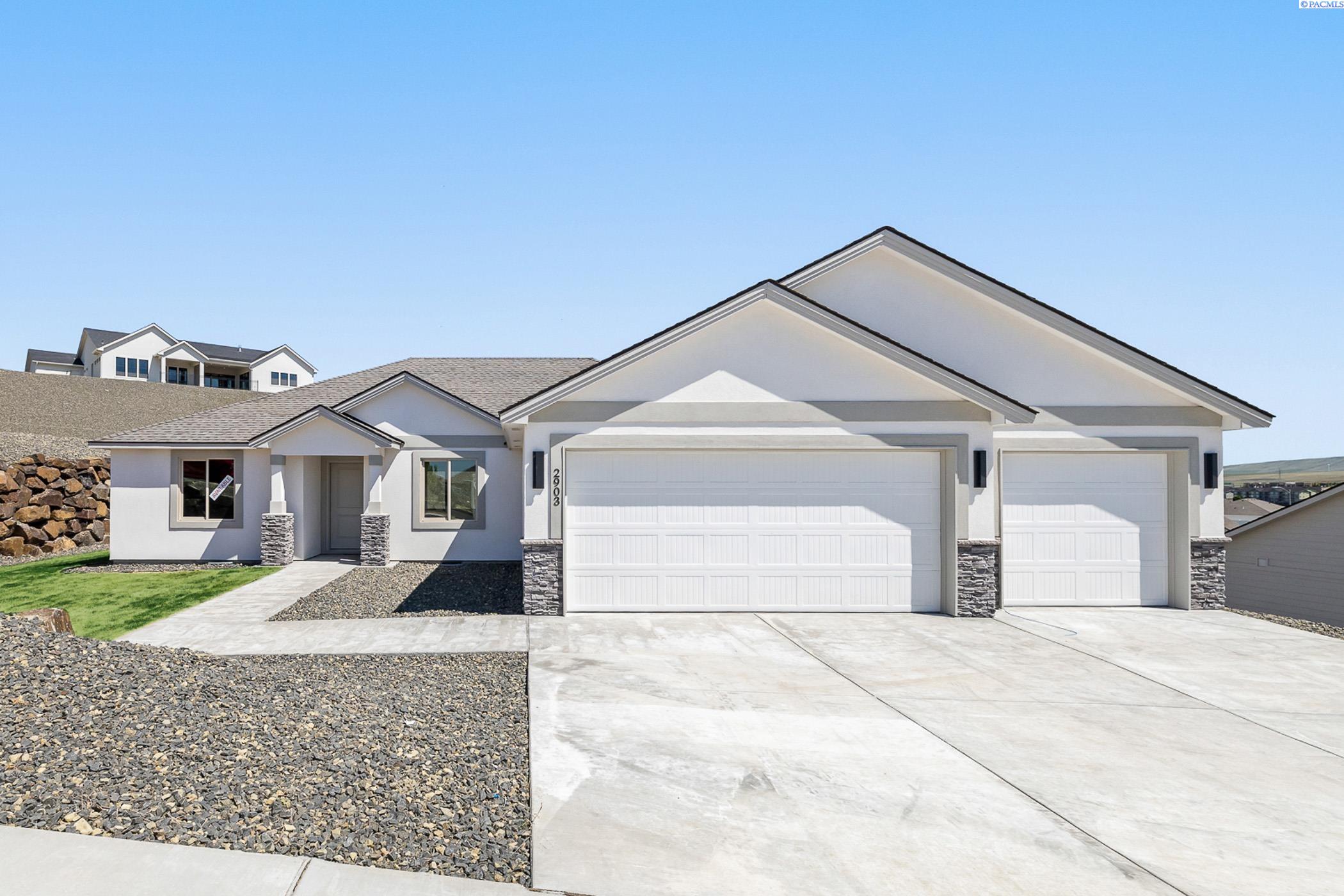2903 Osborne St, Kennewick, WA 99338