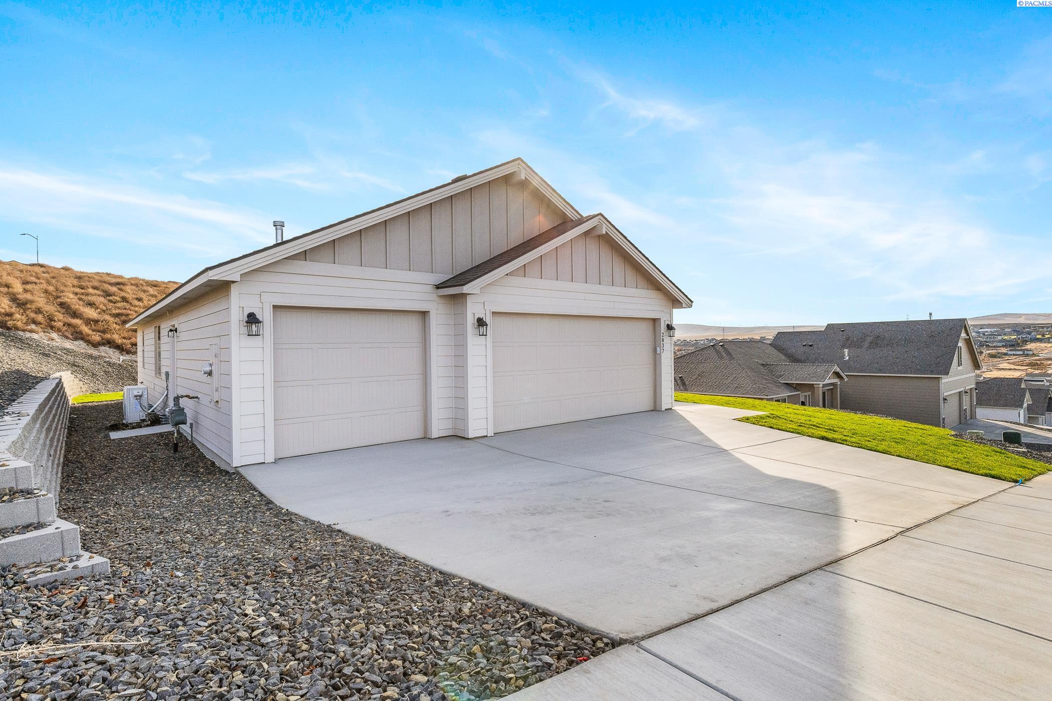 2837 Osborne St, Kennewick, WA 99338