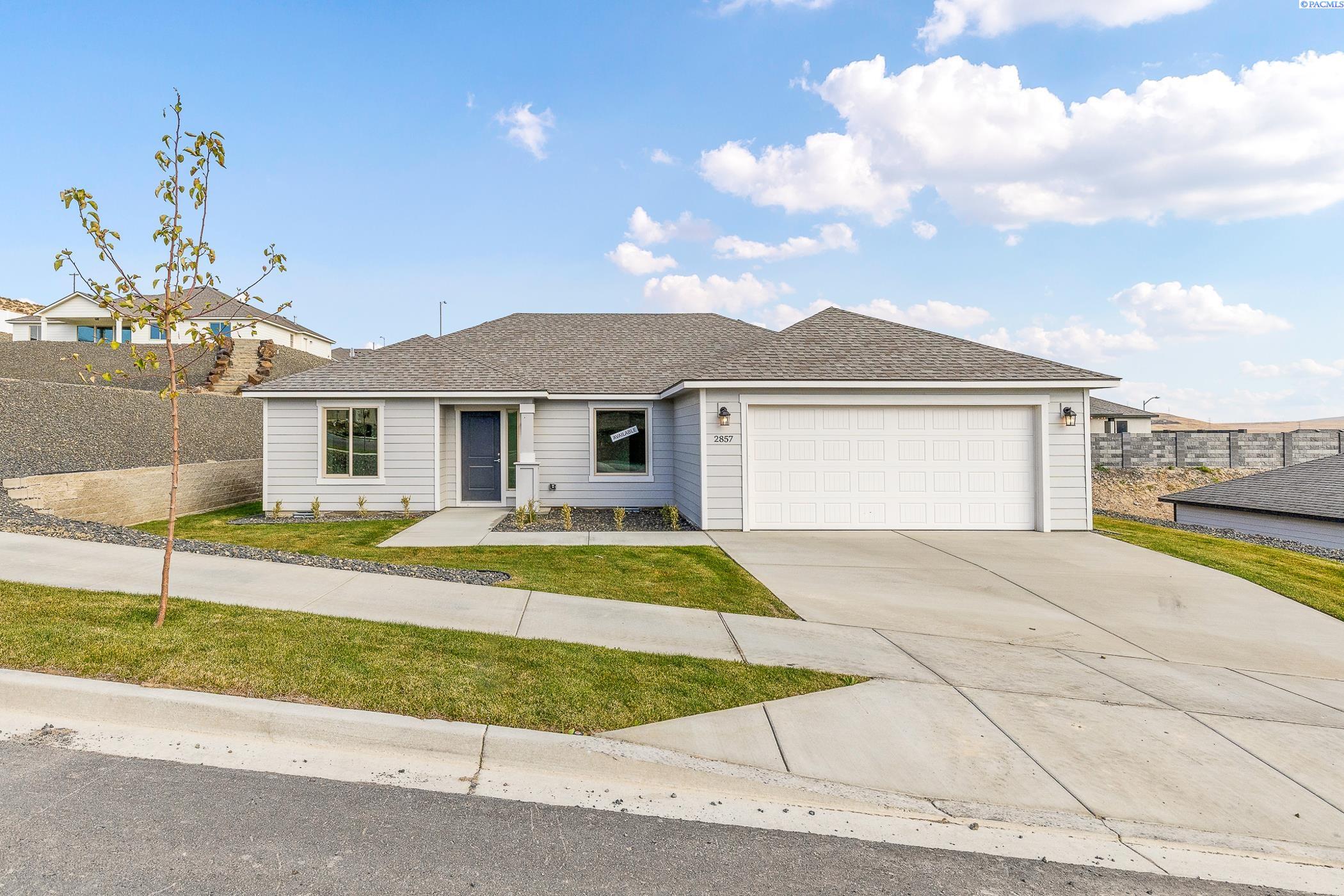2857 Penn St, Kennewick, WA 99338
