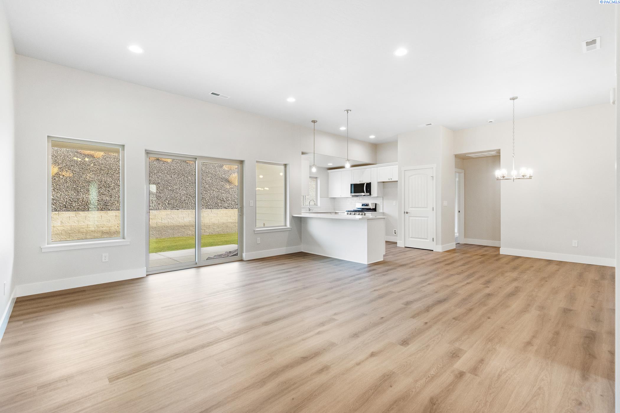 6326 28th Ave, Kennewick, WA 99338