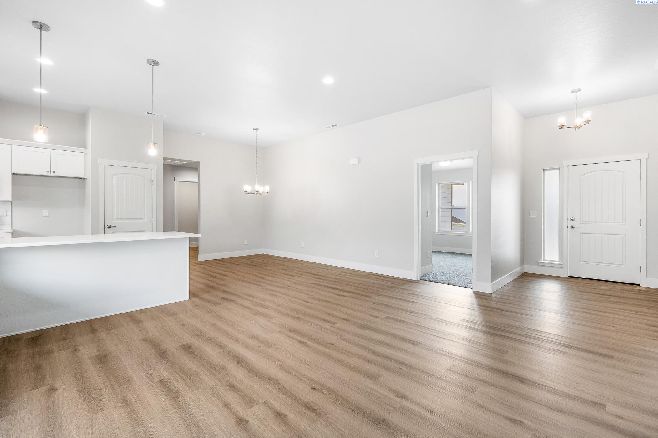 6326 28th Ave, Kennewick, WA 99338