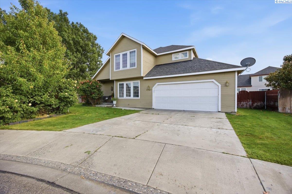 7127 2nd Pl, Kennewick, WA 99336