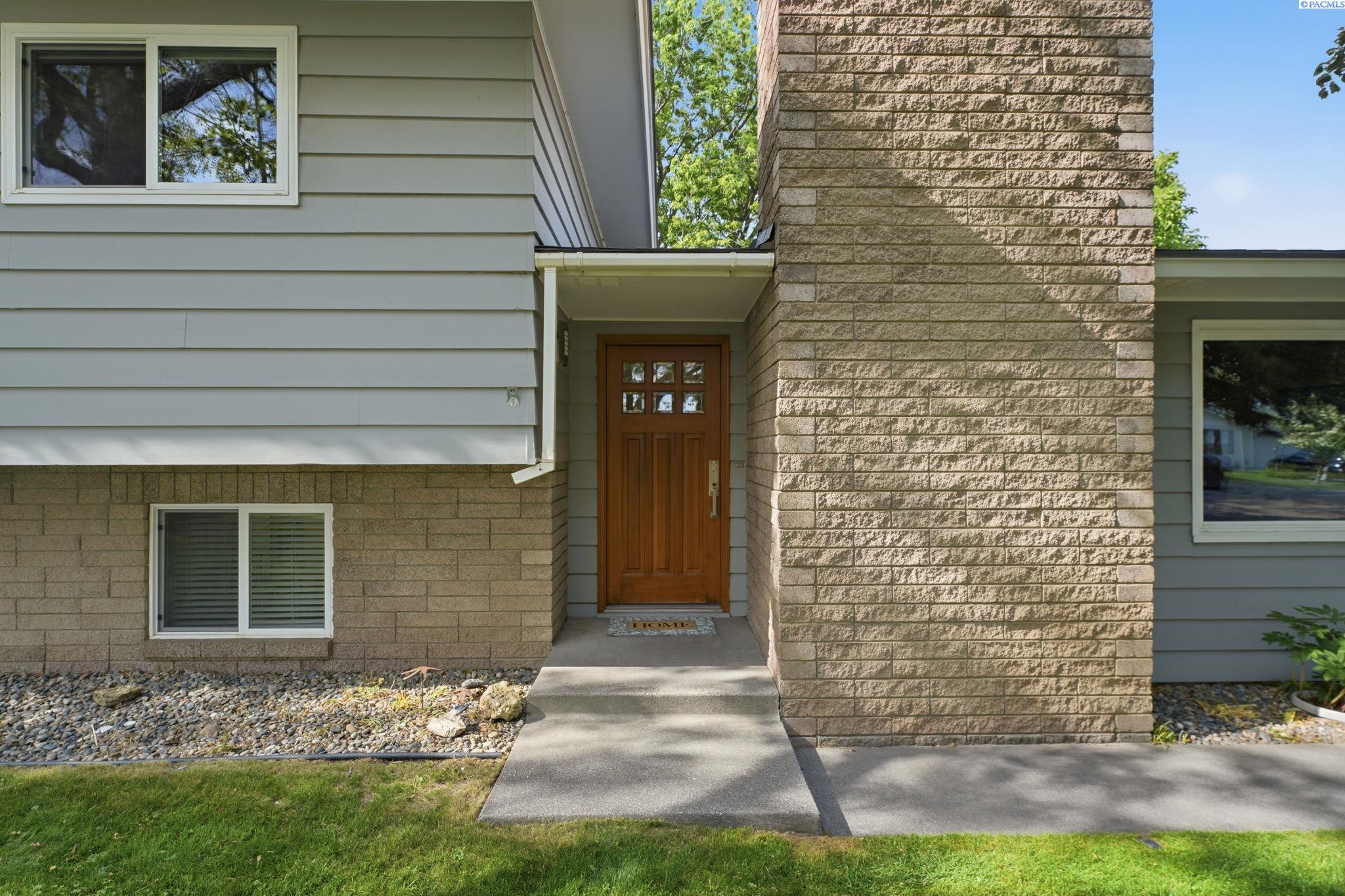 810 24th Ave, Kennewick, WA 99337