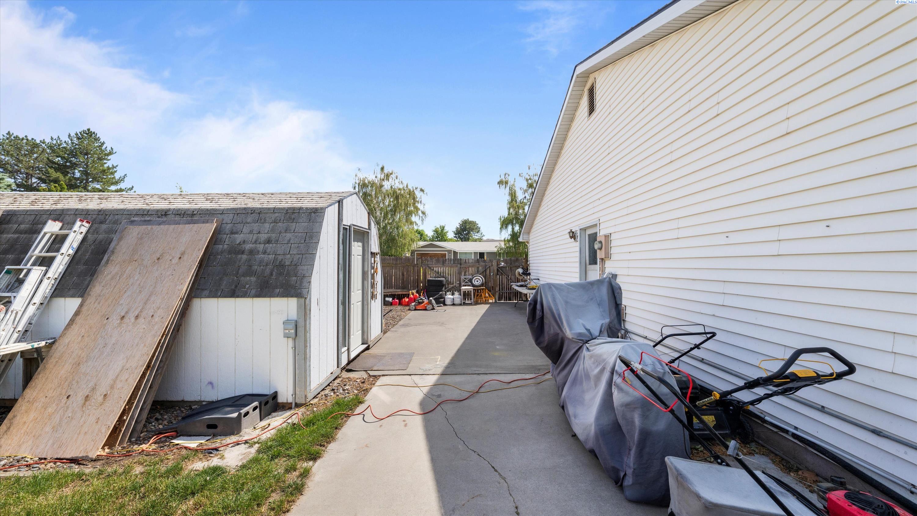7312 9th Pl, Kennewick, WA 99336