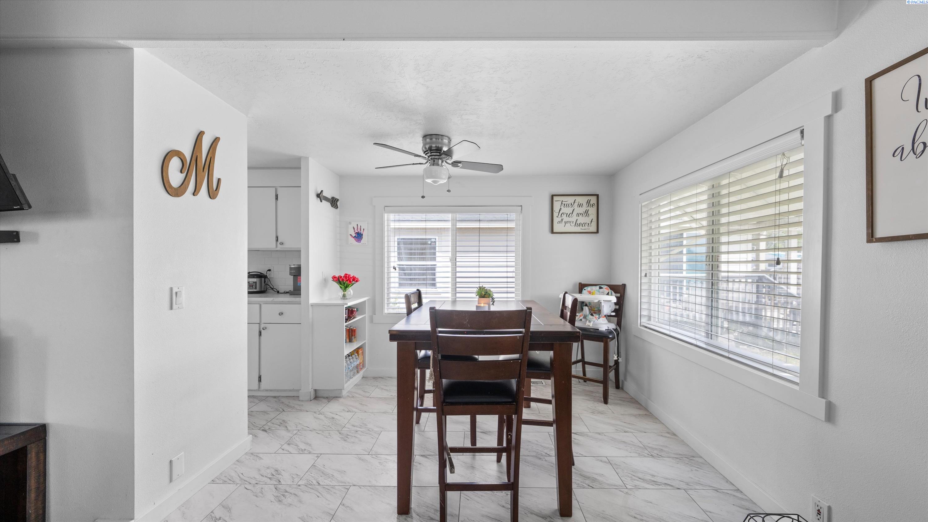 189 38th Ave #8, West Richland, WA 99353