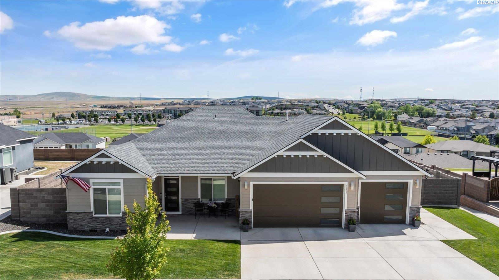 5627 31st Ave, Kennewick, WA 99338