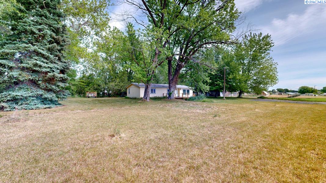31009 Gerards Rd, Kennewick, WA 99337