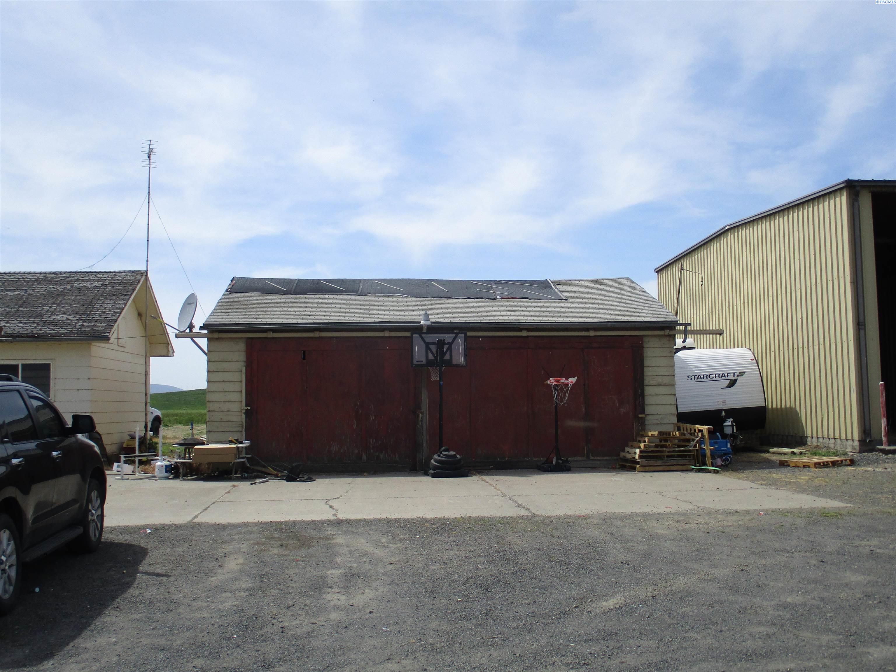 1351 Cummins Rd, Touchet, WA 99360