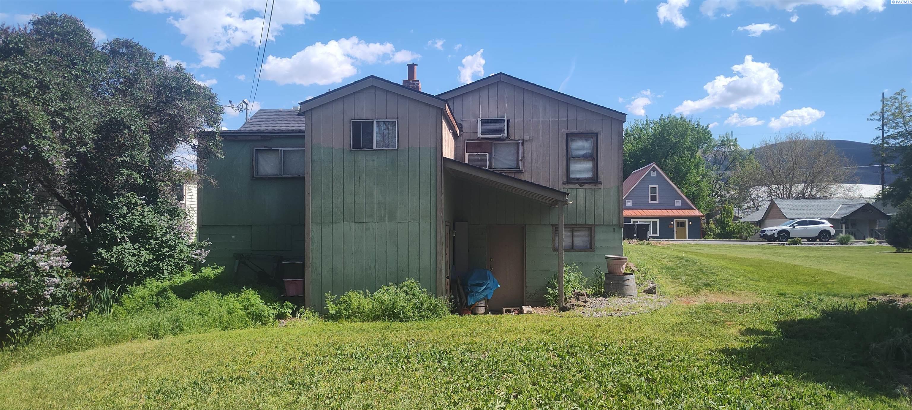 1116 Sherman Ave, Prosser, WA 99350