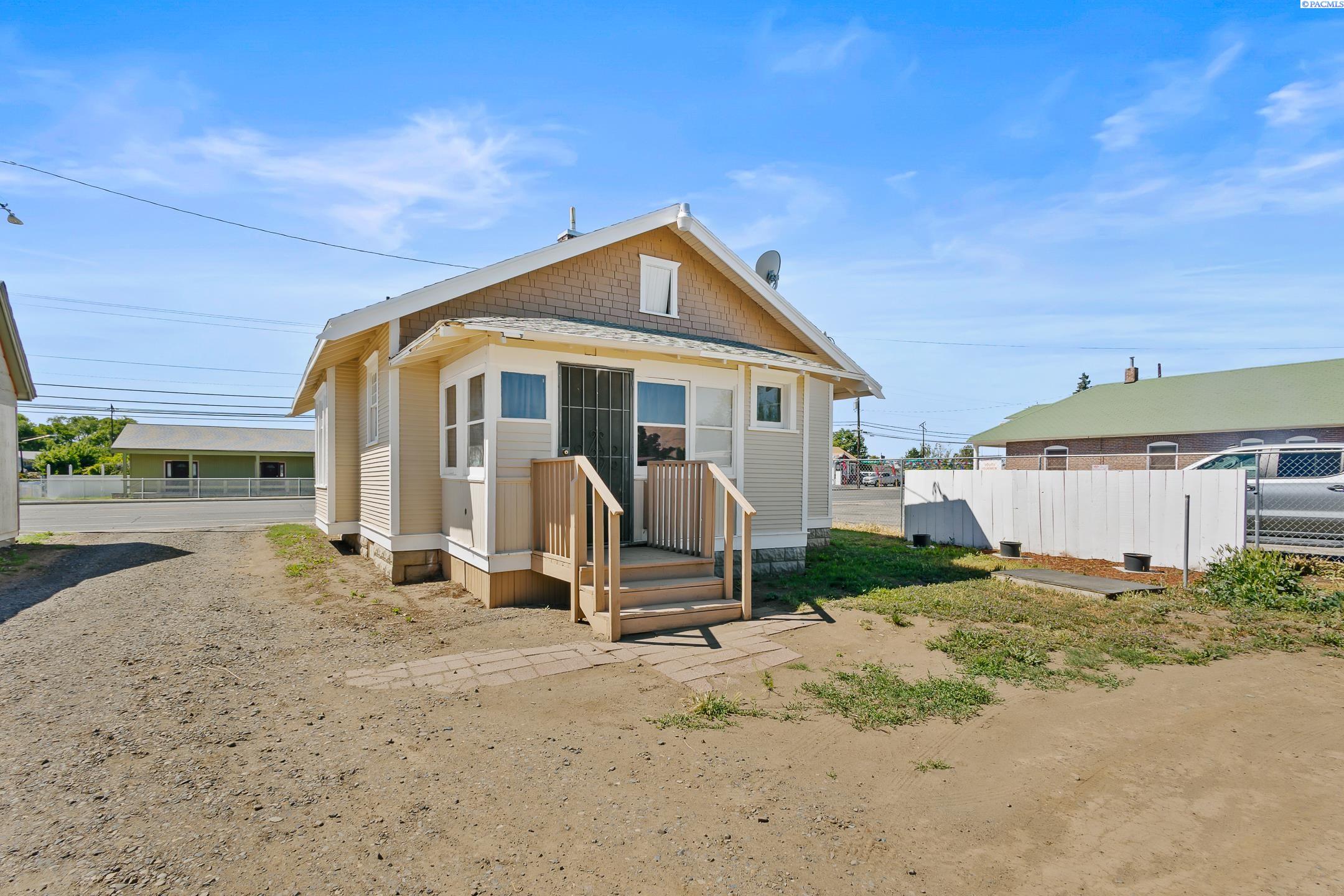 1021 Fruitvale Blvd, Yakima WA