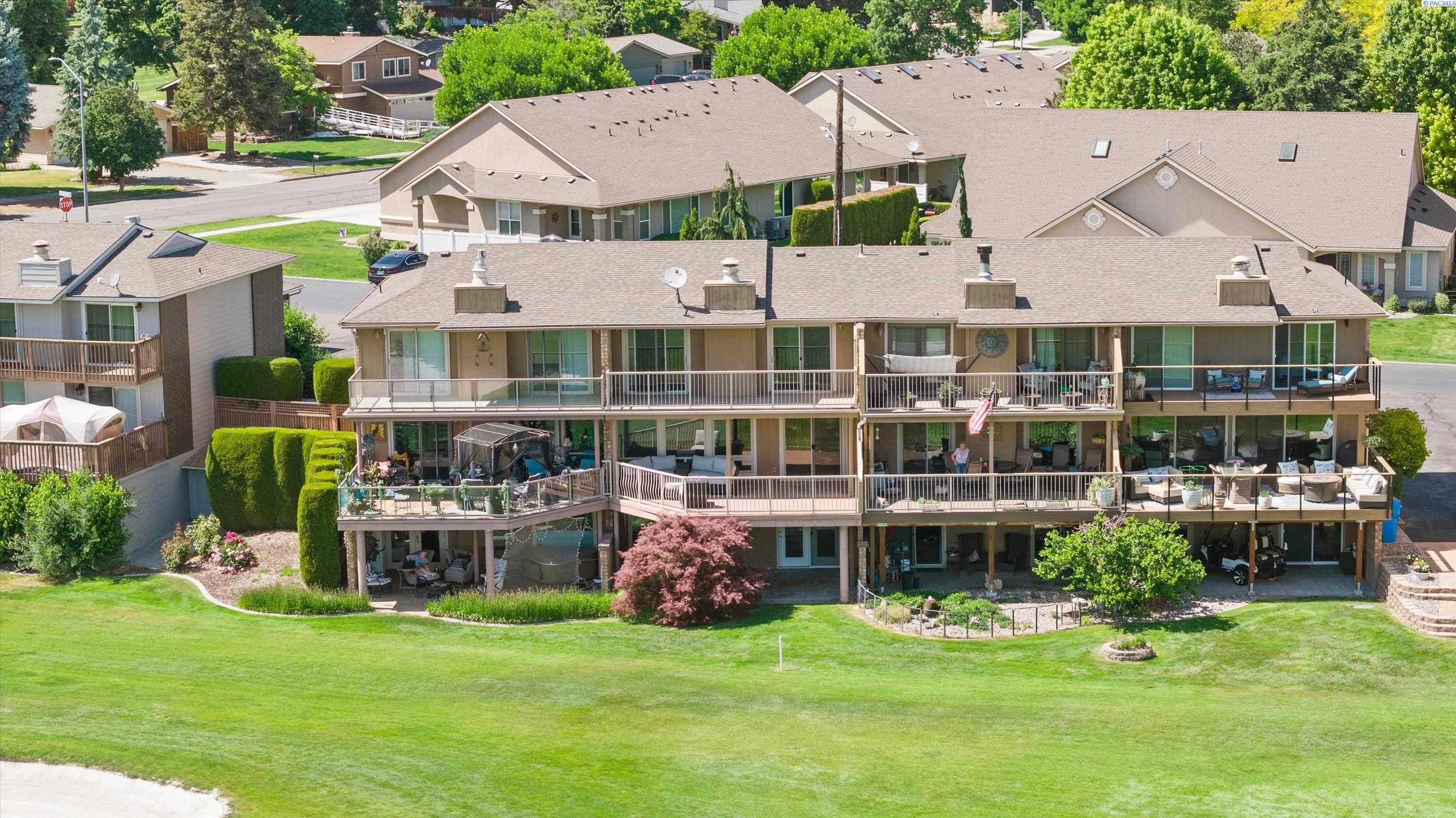 345 Greenbrook Pl., Richland WA 99352