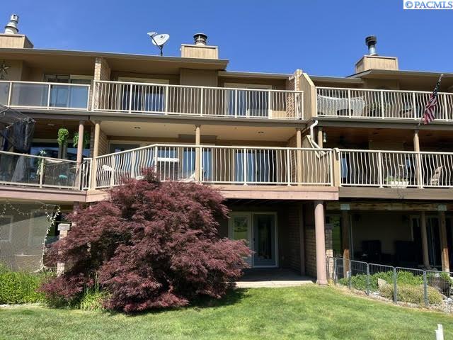 345 Greenbrook Pl, Richland, WA 99352