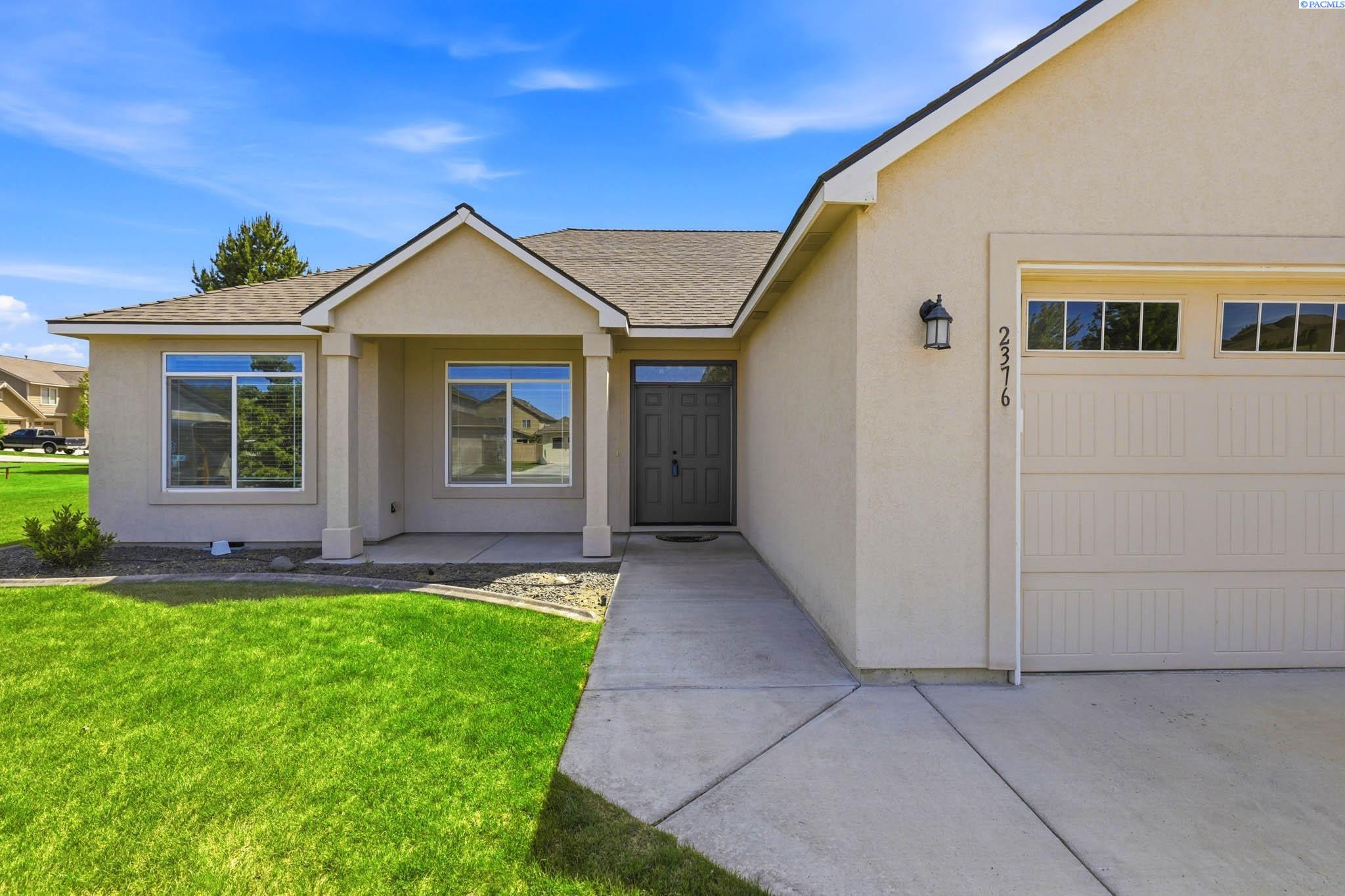 2376 Coppertree Ct, Richland, WA 99354
