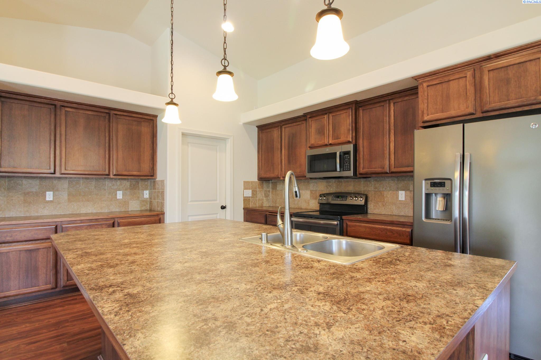 4476 Palouse Pl, Kennewick, WA 99337