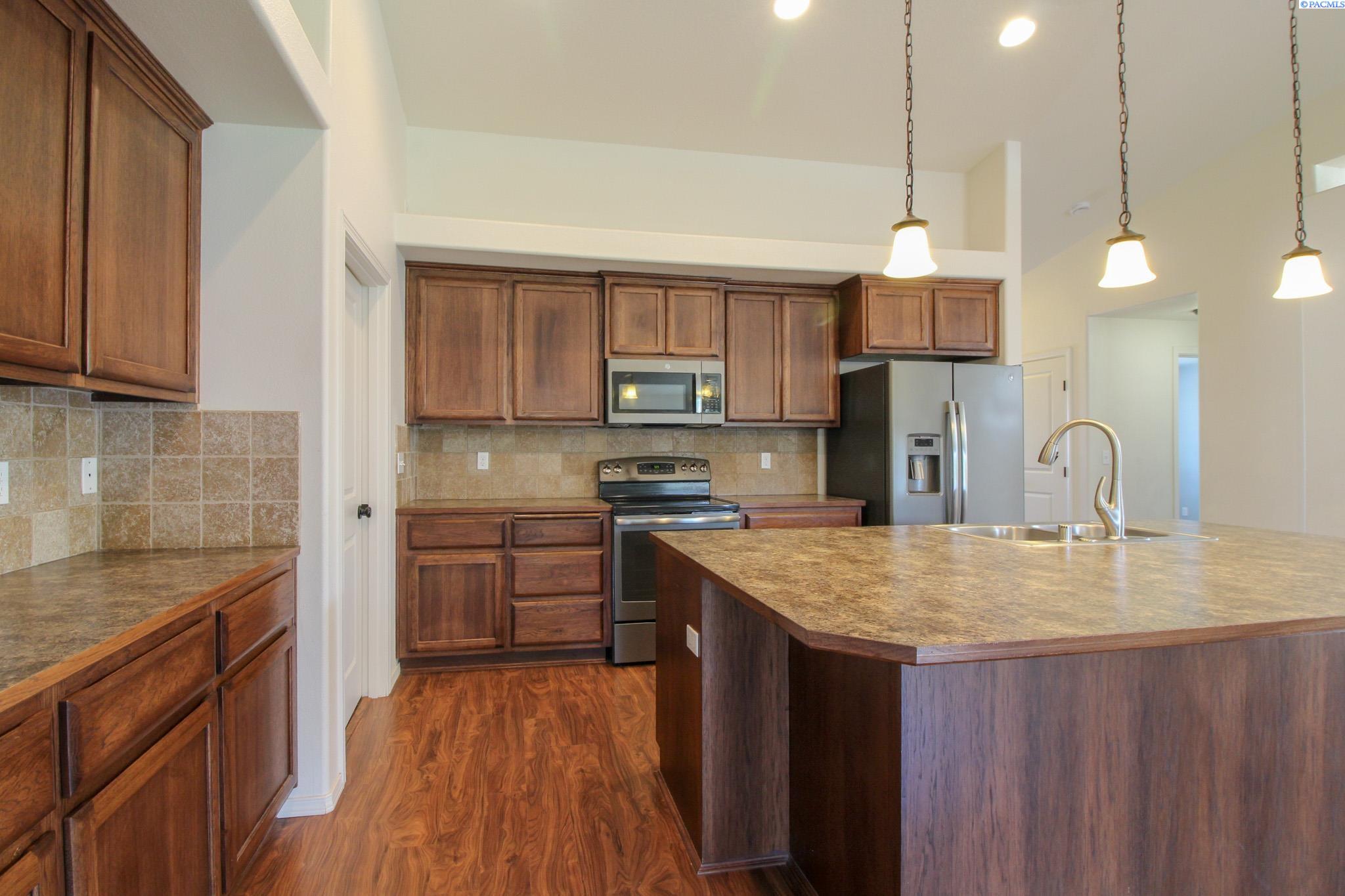 4476 Palouse Pl, Kennewick, WA 99337
