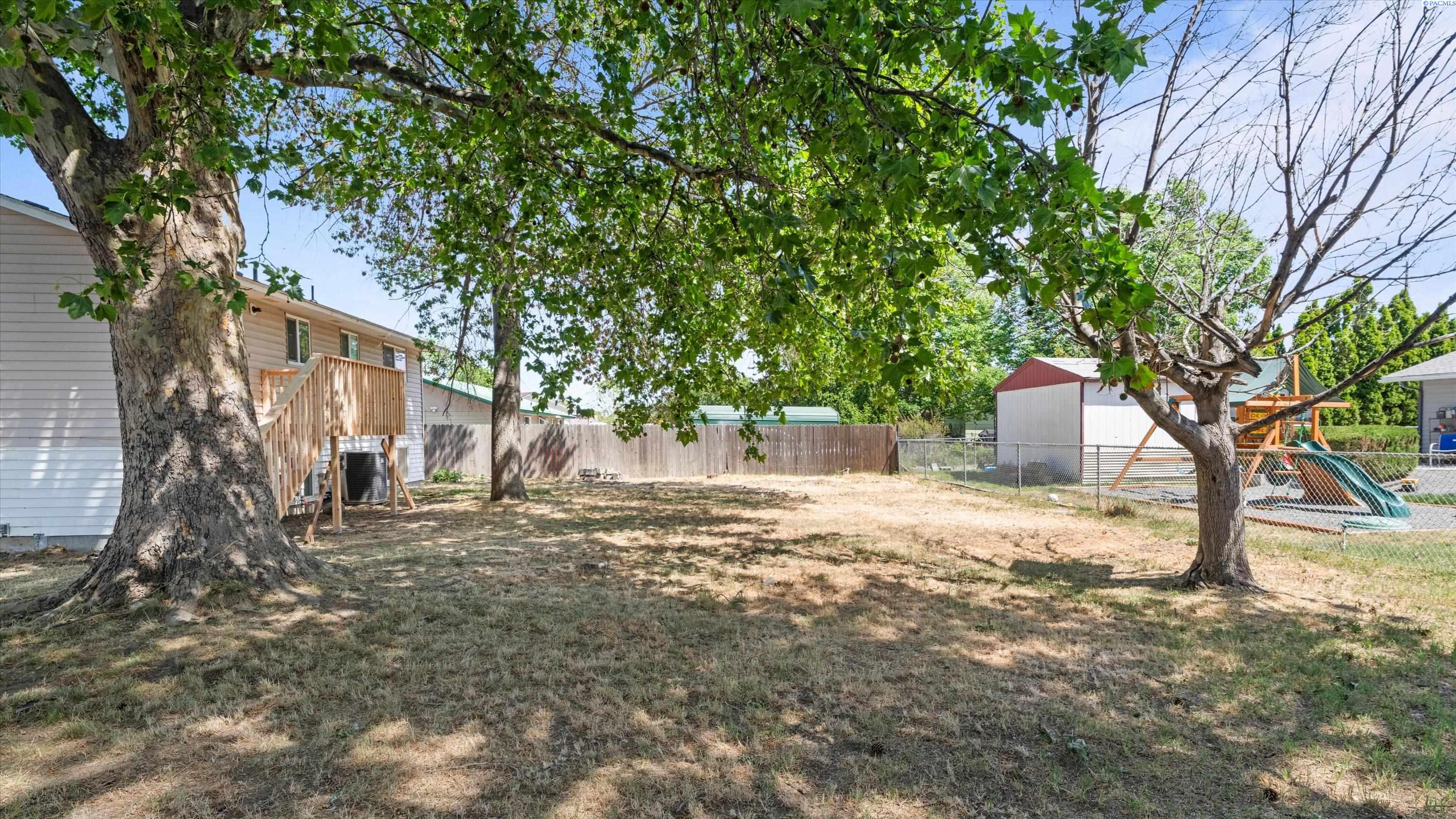 6008 Okanogan Loop, Kennewick, WA 99336