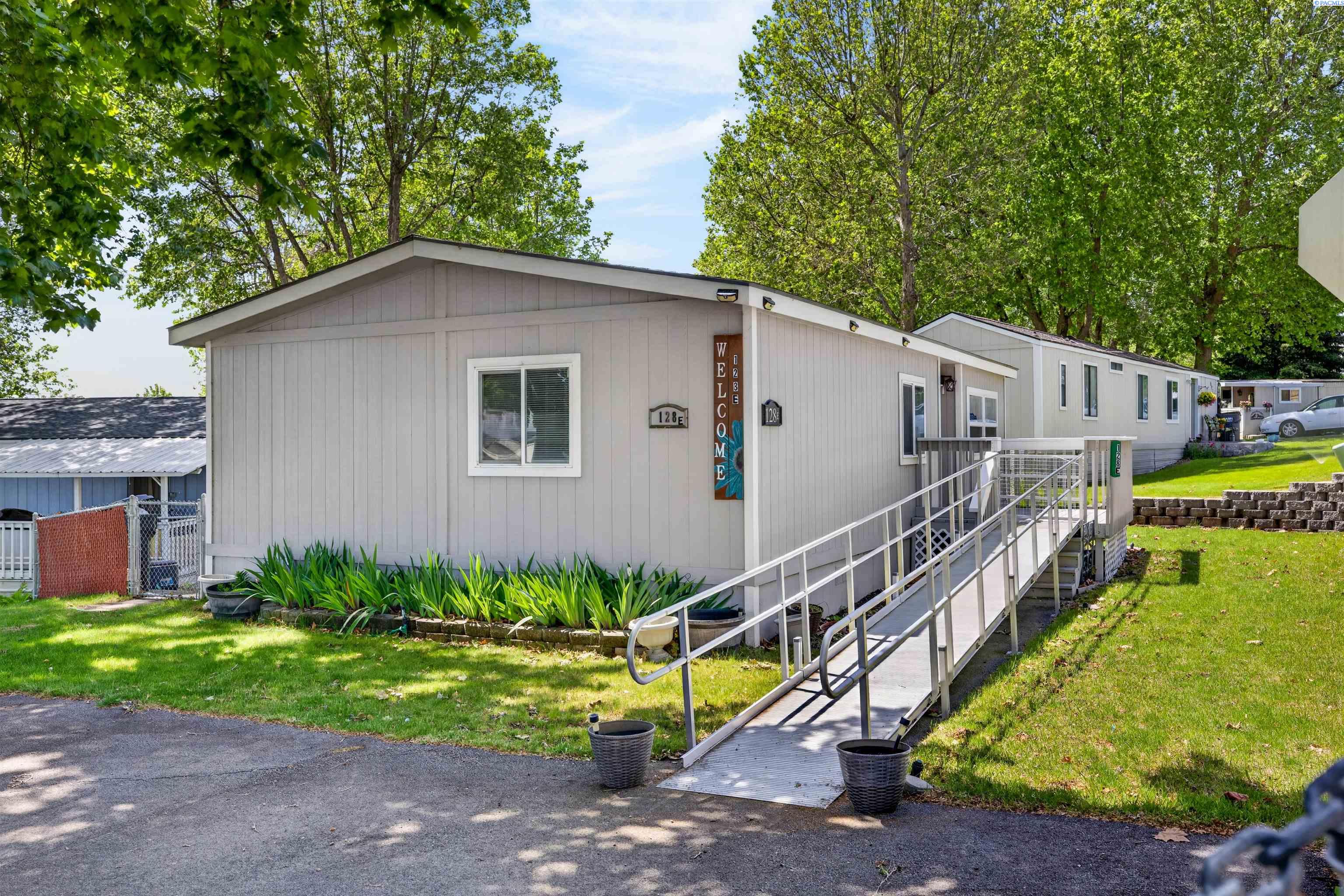 3517 Road 84  #128E, Pasco, WA 99301