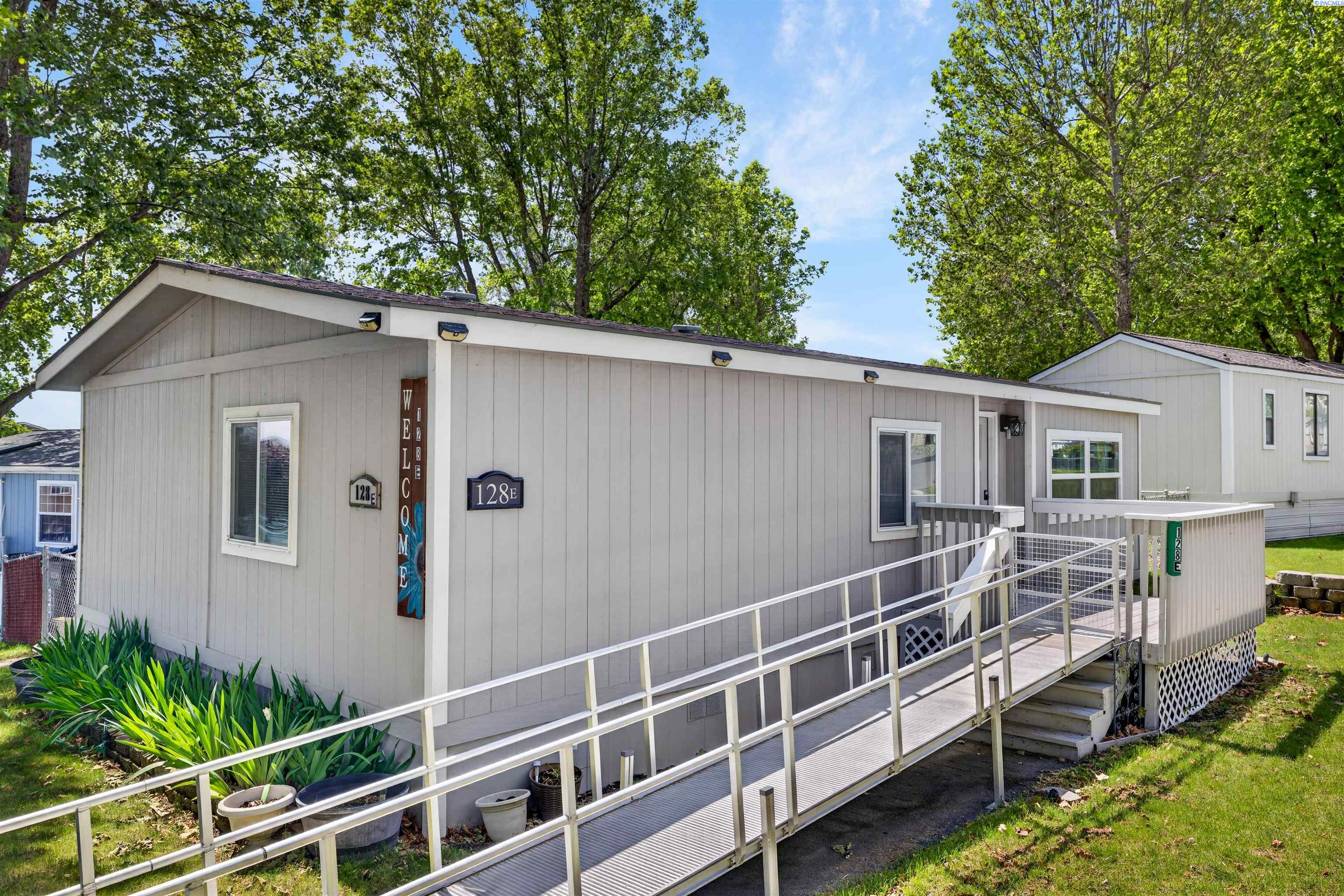 3517 Road 84  #128E, Pasco, WA 99301