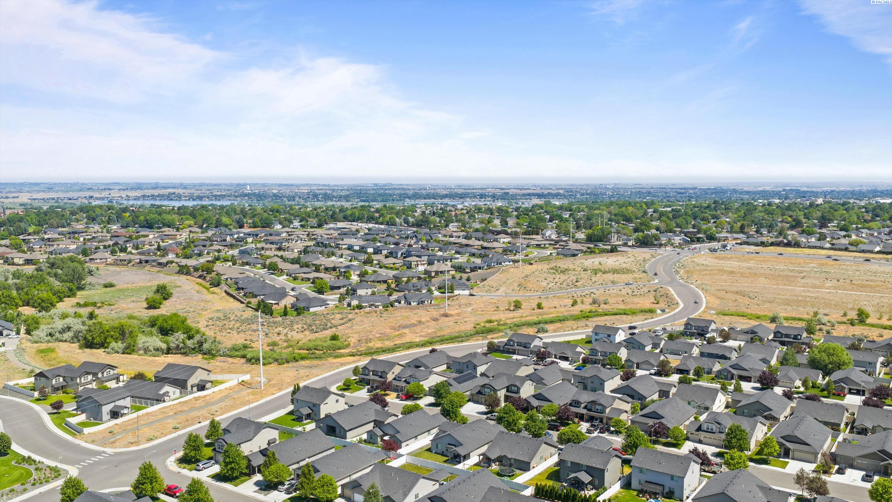 2949 Leavenworth , Richland, WA 99352