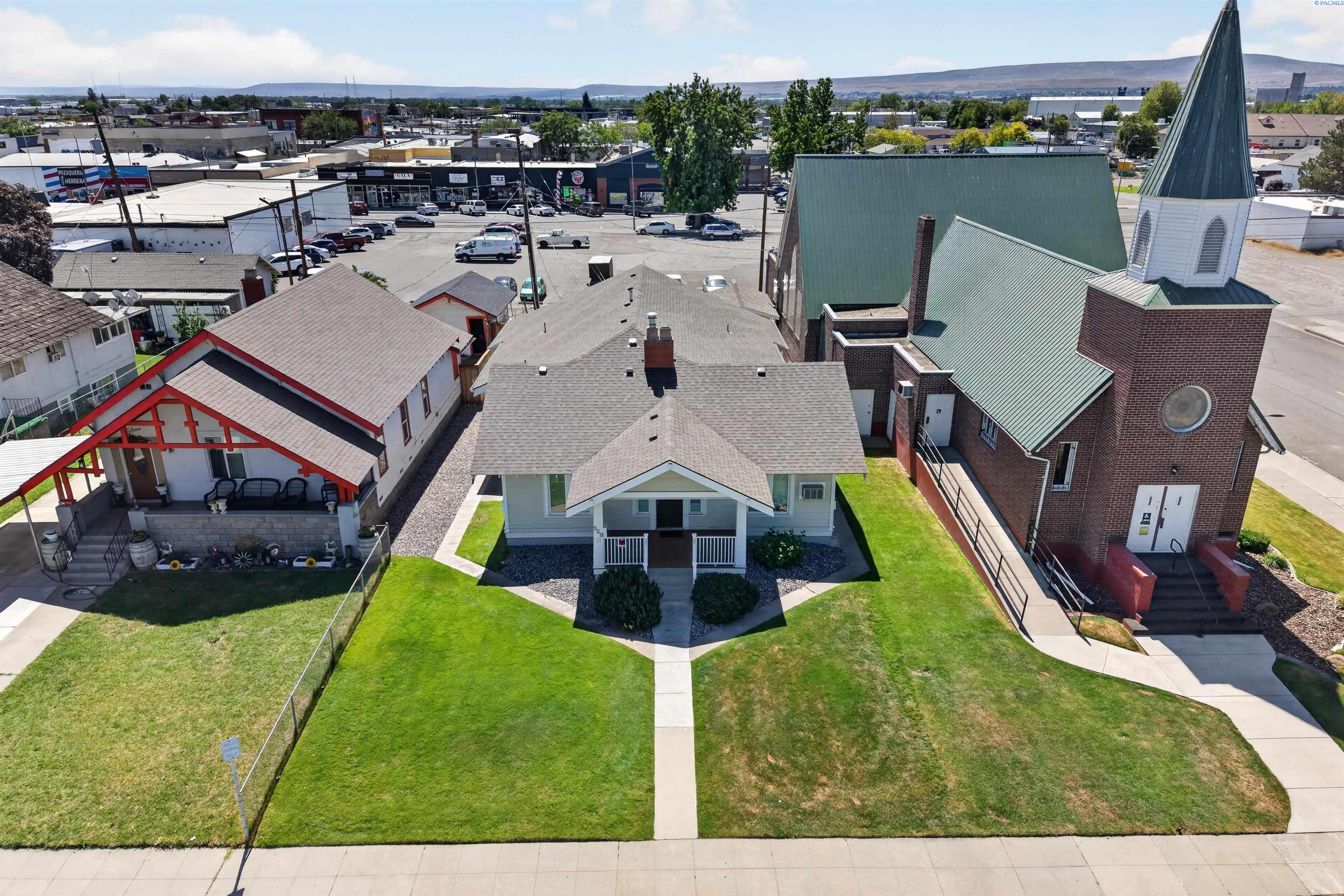 528 Bonneville St, Pasco, WA 99301