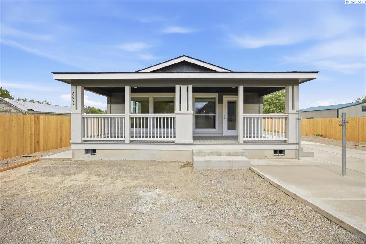 6608 Pendleton , Benton City, WA 99320