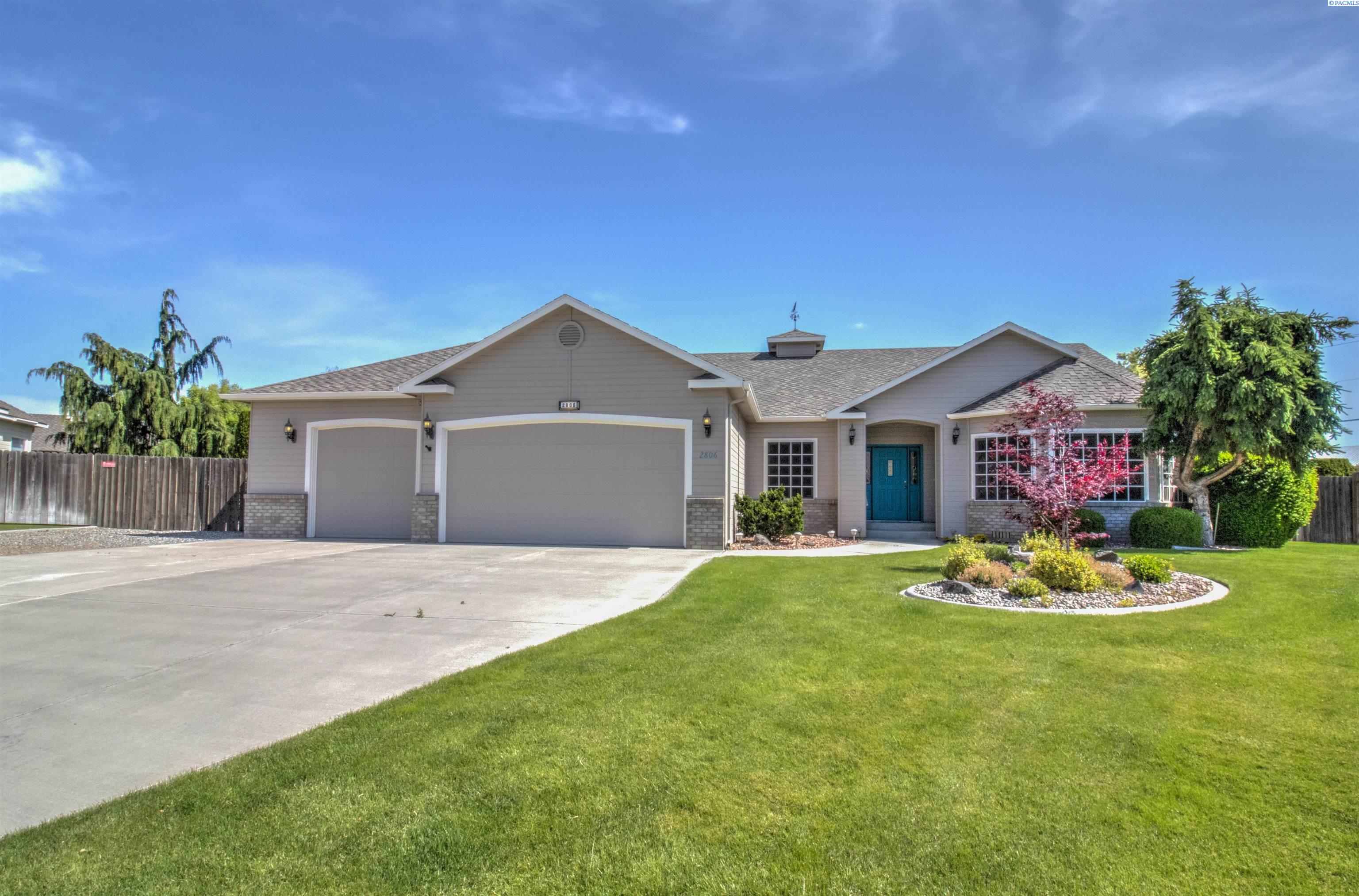 2806 38th Ct, Kennewick, WA 99337