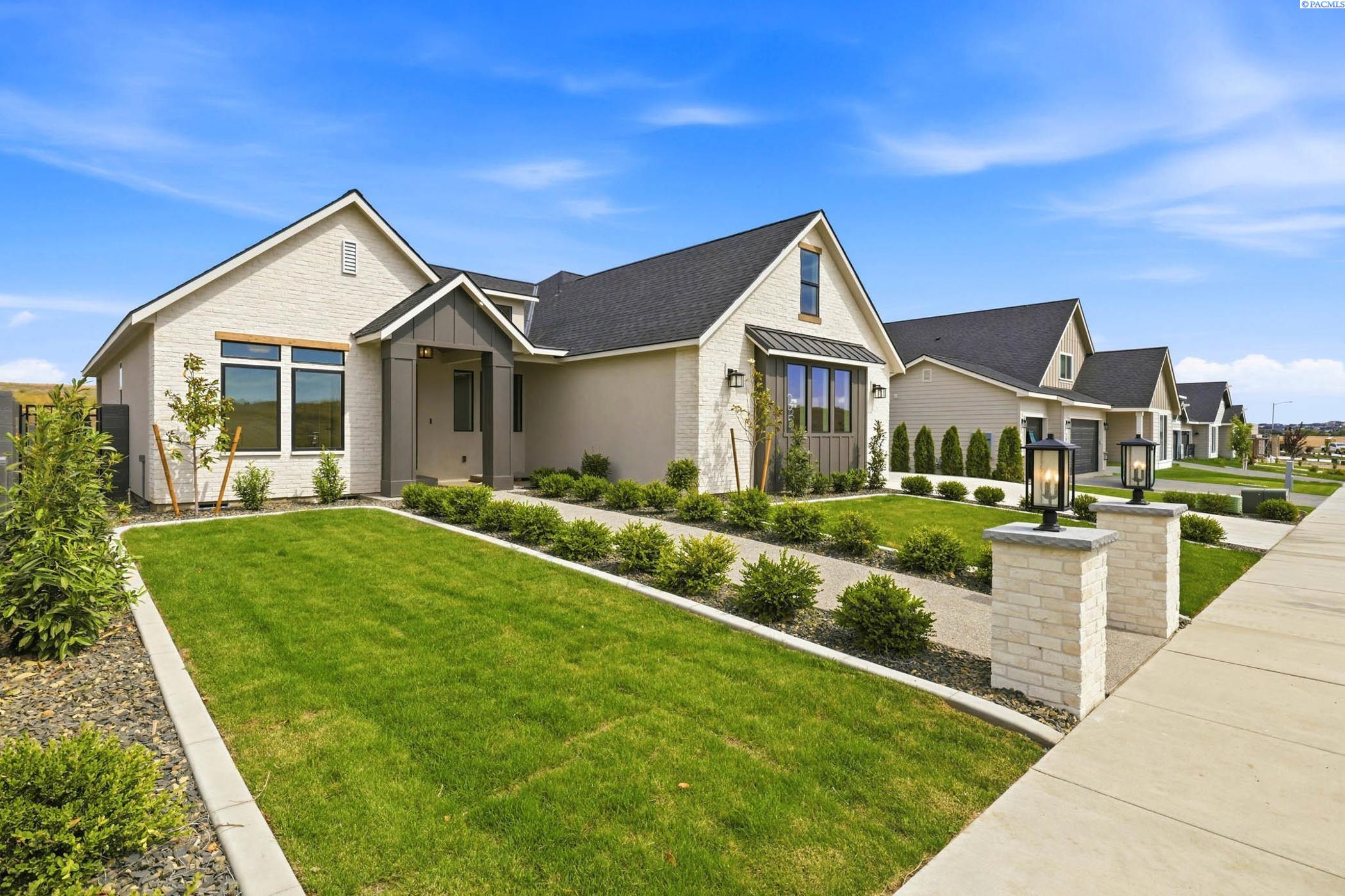 2859 Savanna Ave, Richland, WA 99352