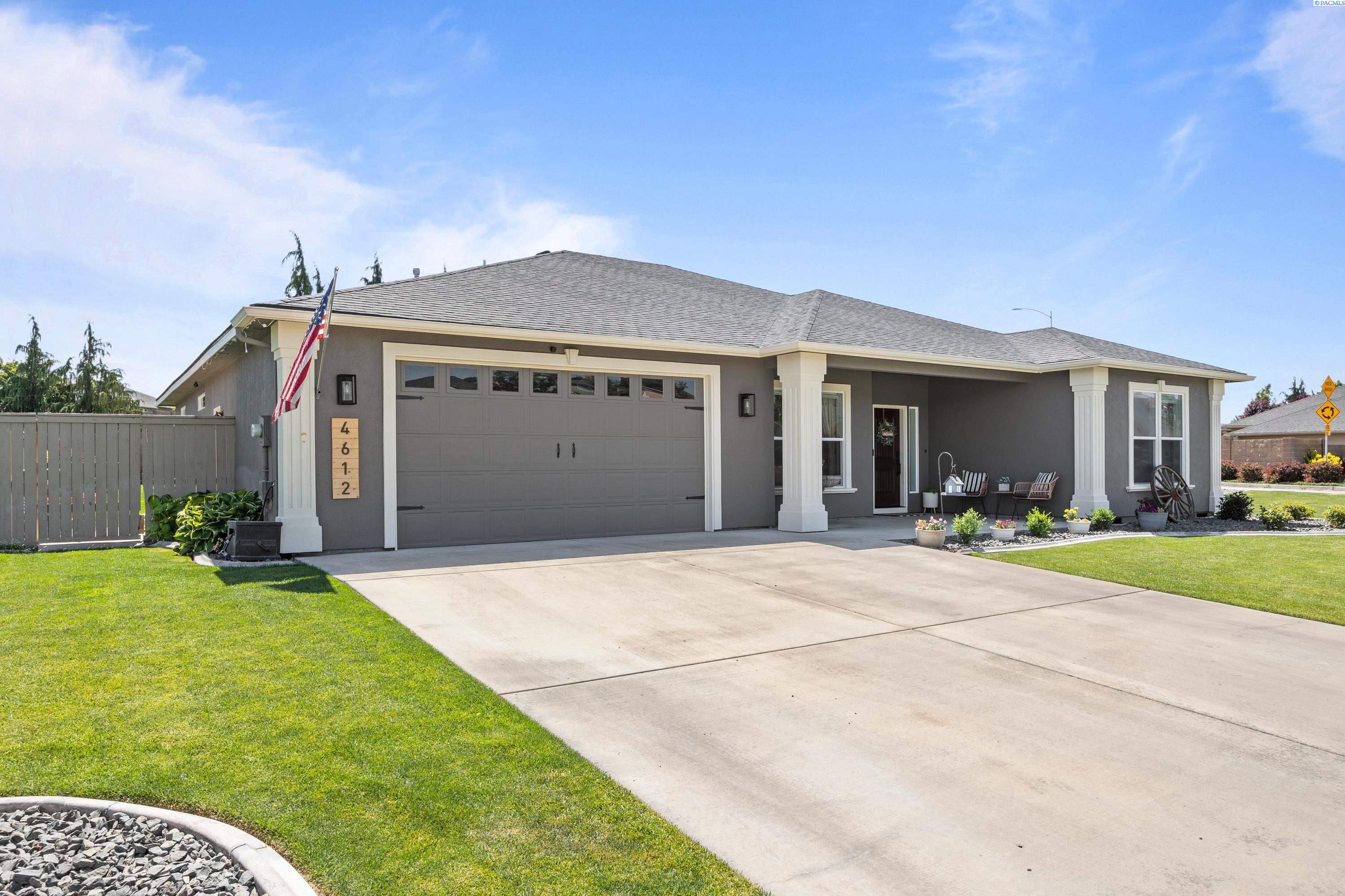 4612 Meadow View Dr, Pasco, WA 99301