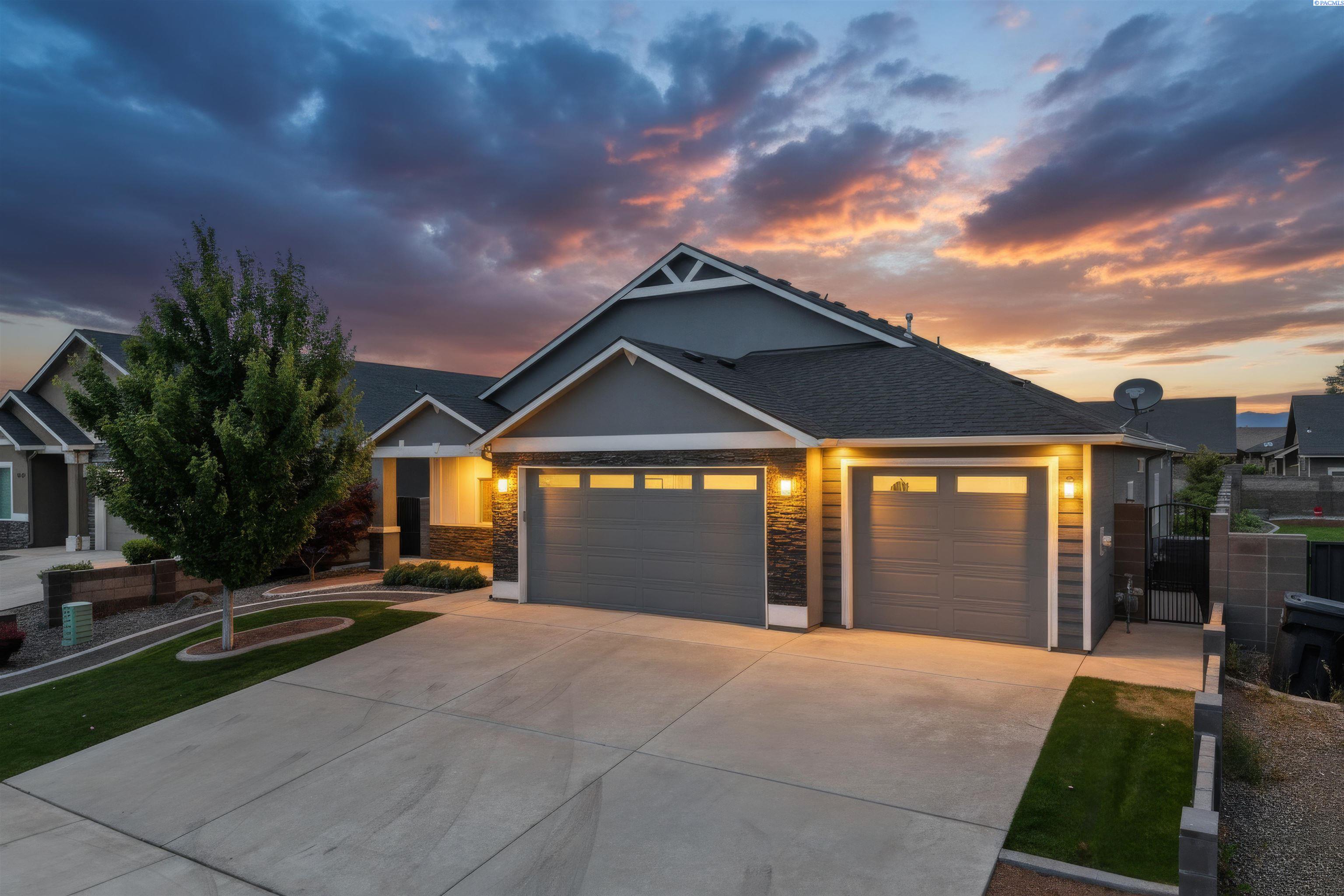 8913 Sophie Rae Ct, Pasco, WA 99301