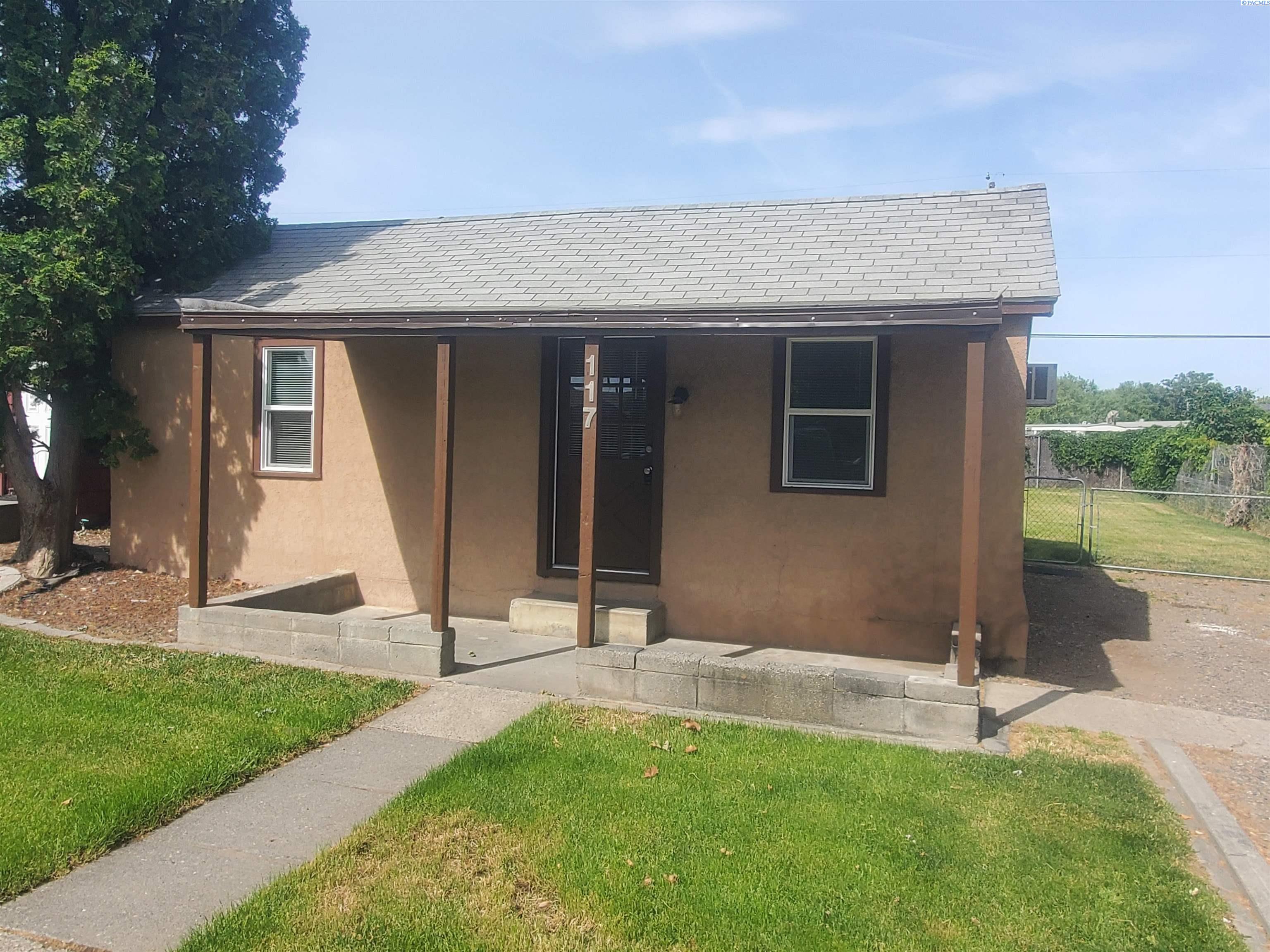 117 Yost , Kennewick, WA 99336