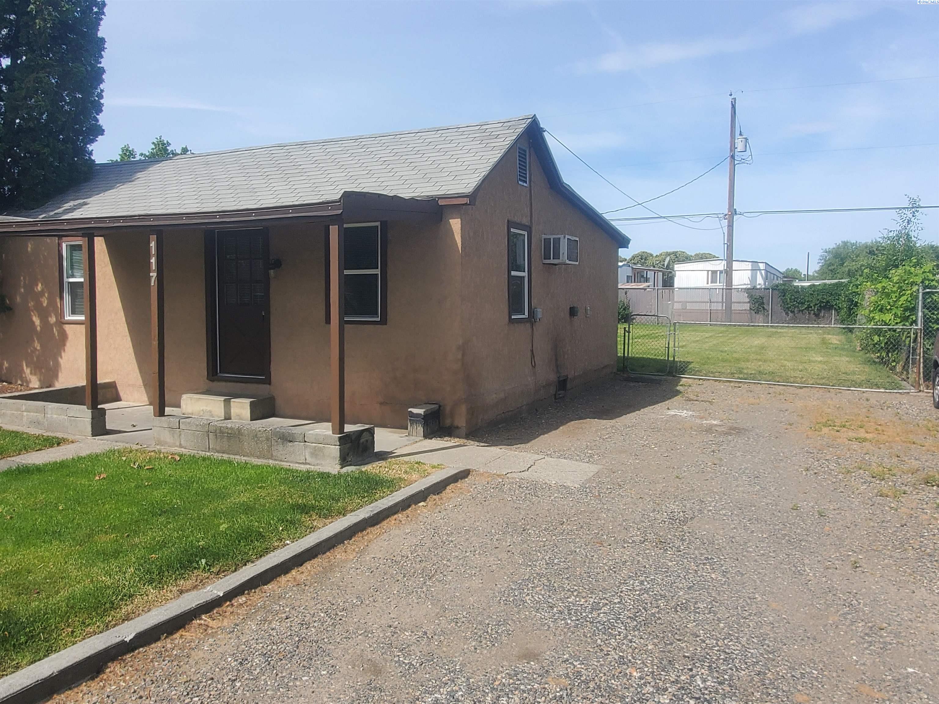 117 Yost , Kennewick, WA 99336