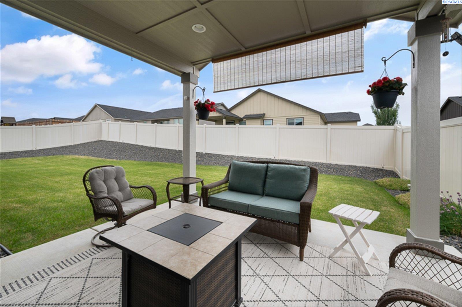3709 Road 80 , Pasco, WA 99301