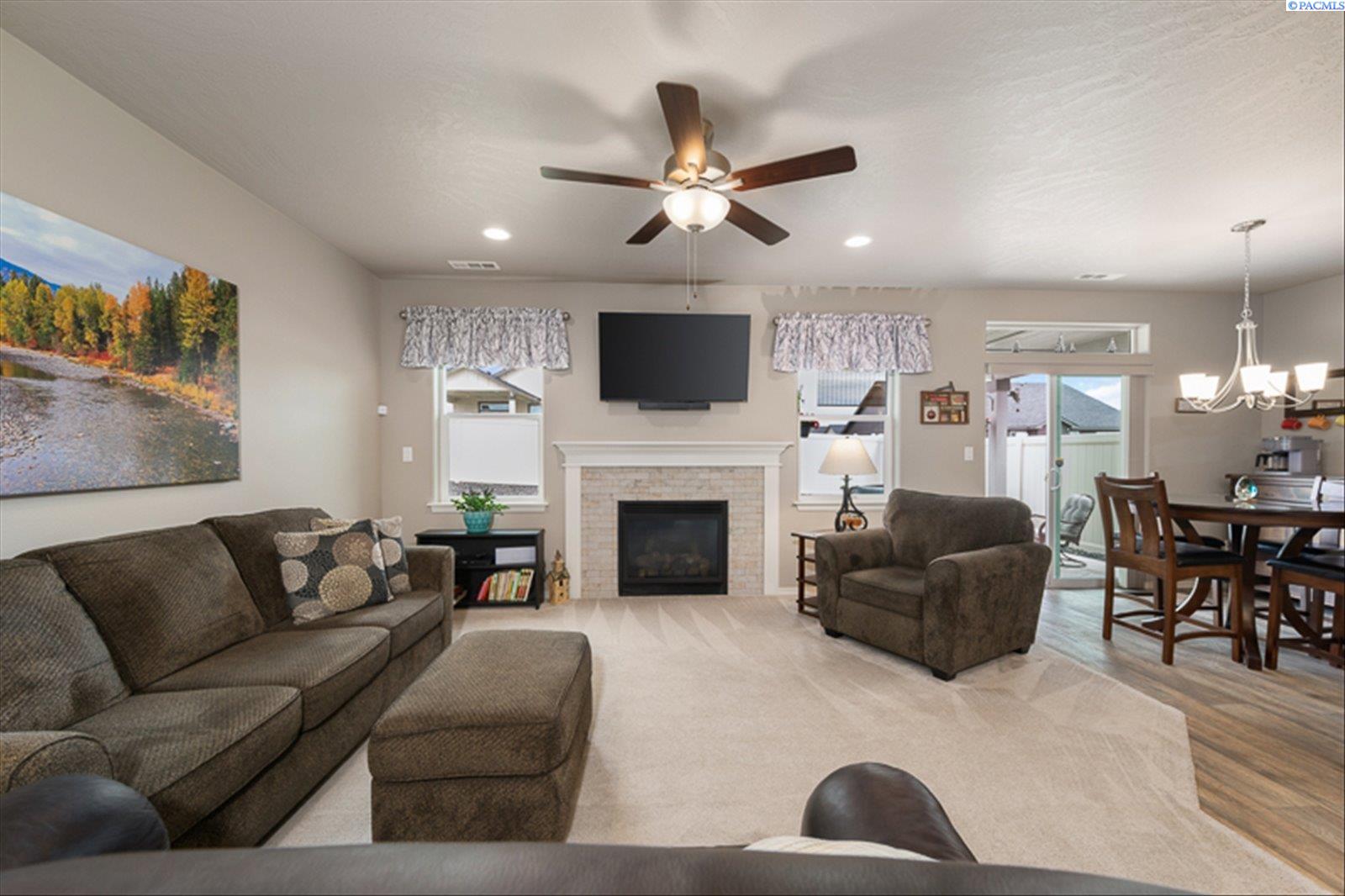 3709 Road 80 , Pasco, WA 99301