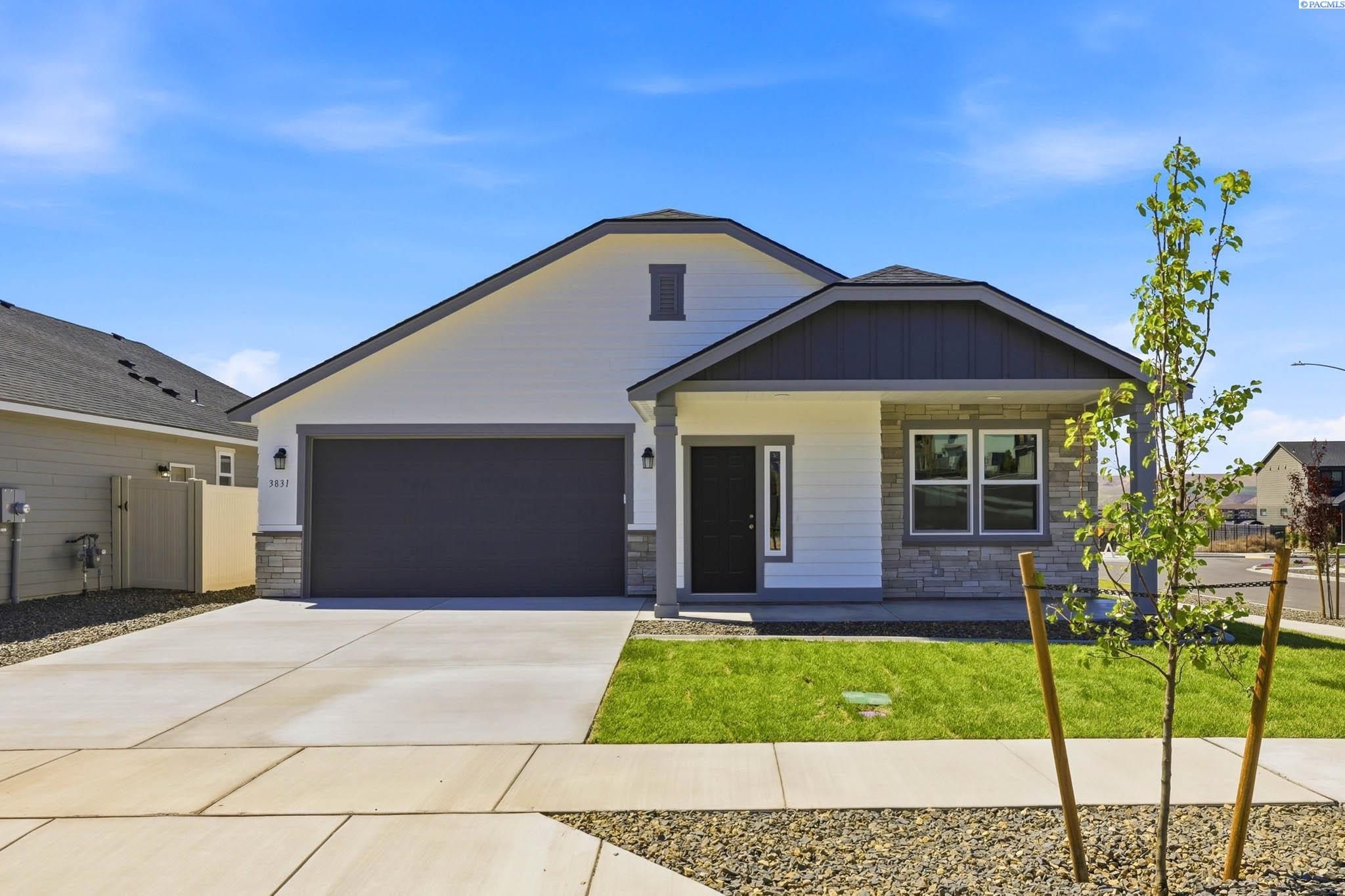 3831 Stonecap St, Richland, WA 99352