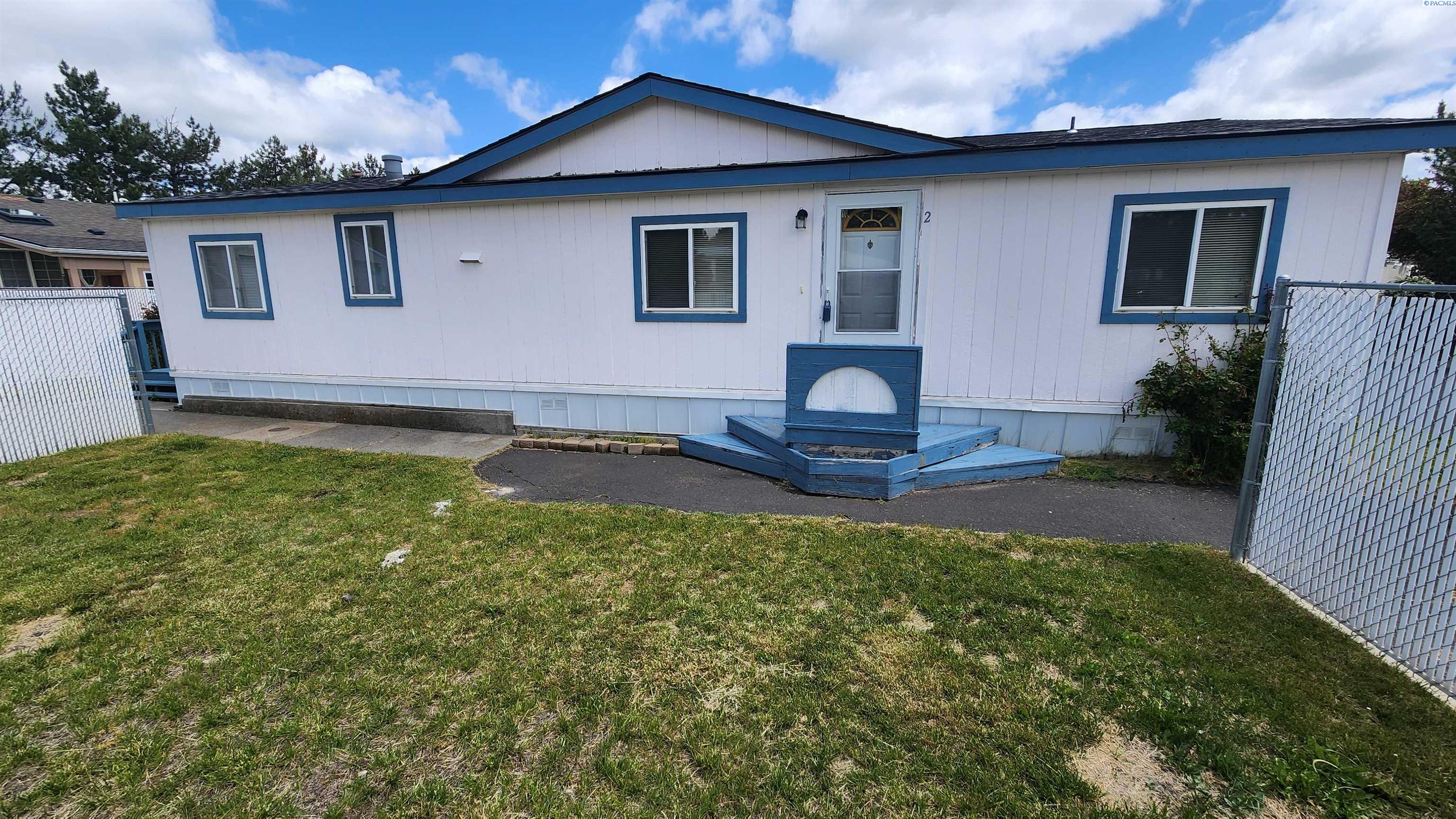 260 NW Golden Hills Dr # 2, Pullman WA 99163