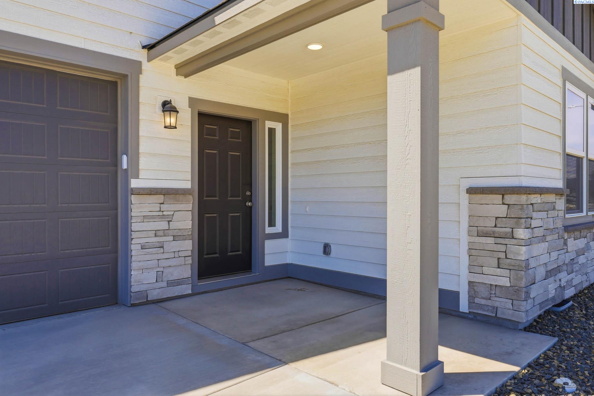 3783 Corvina St, Richland, WA 99352