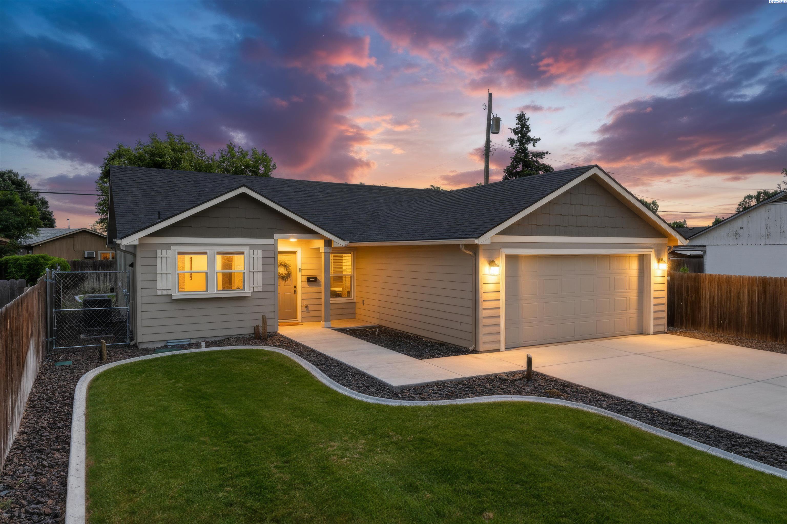 606 Sanford Ave, Richland, WA 99352