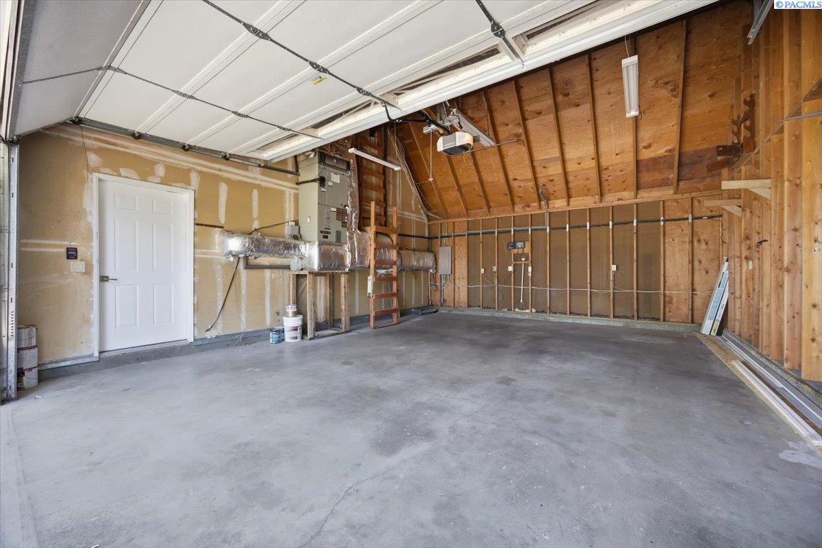 4618 Quincy Pl, Kennewick, WA 99337-3917