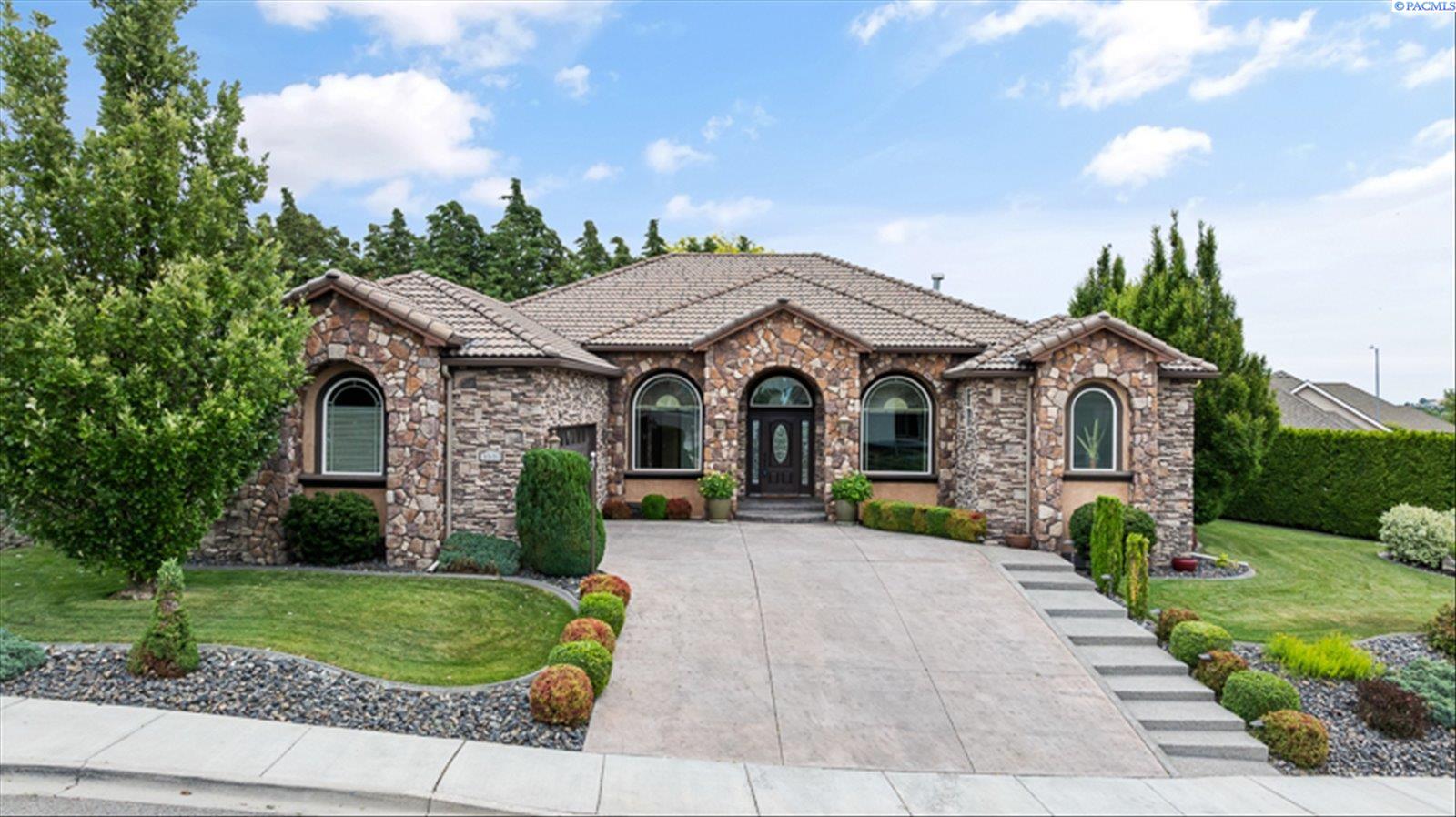3301 Tweedt St, Kennewick, WA 99337