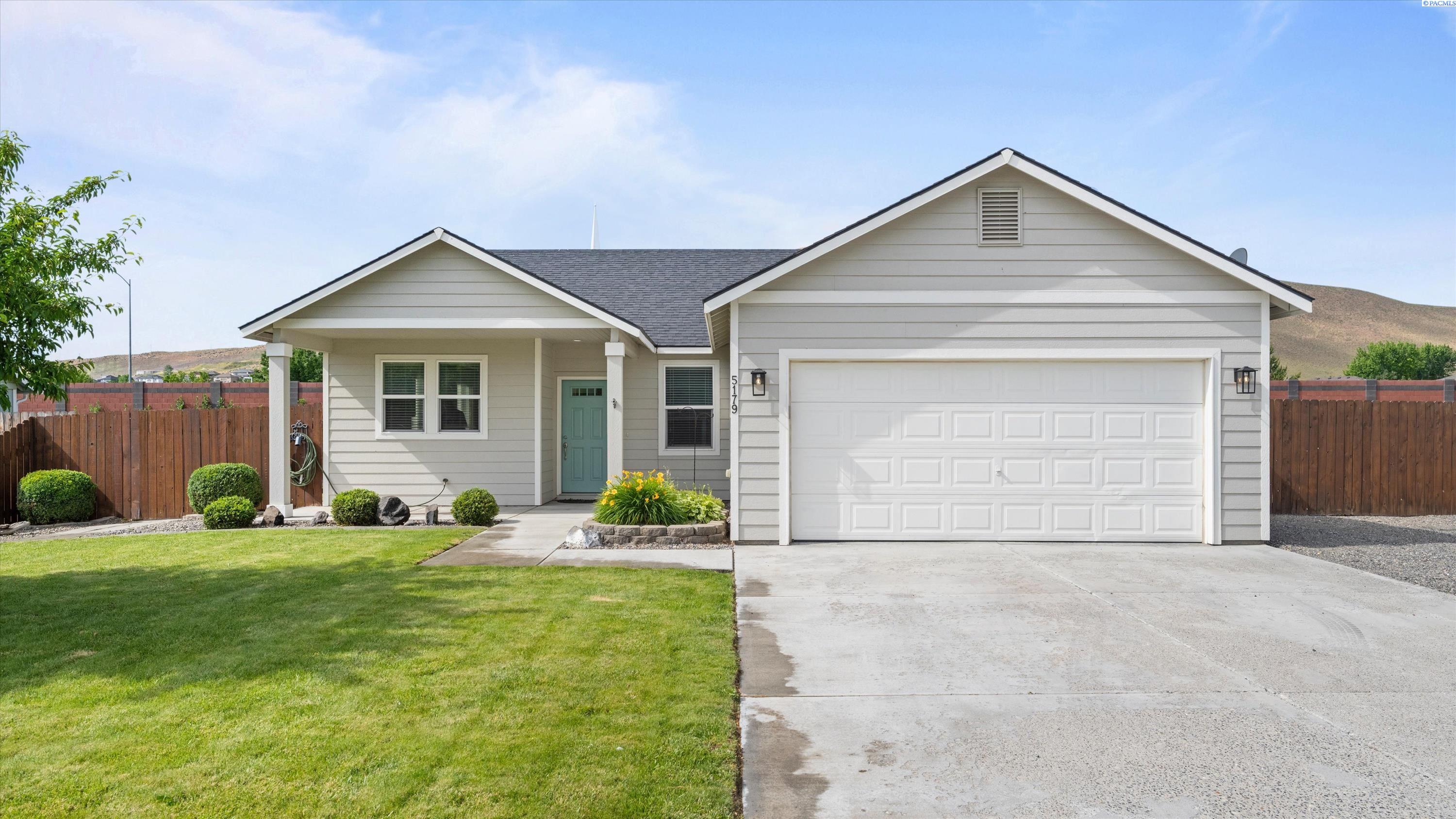 5179 Pinehurst St, West Richland, WA 99353