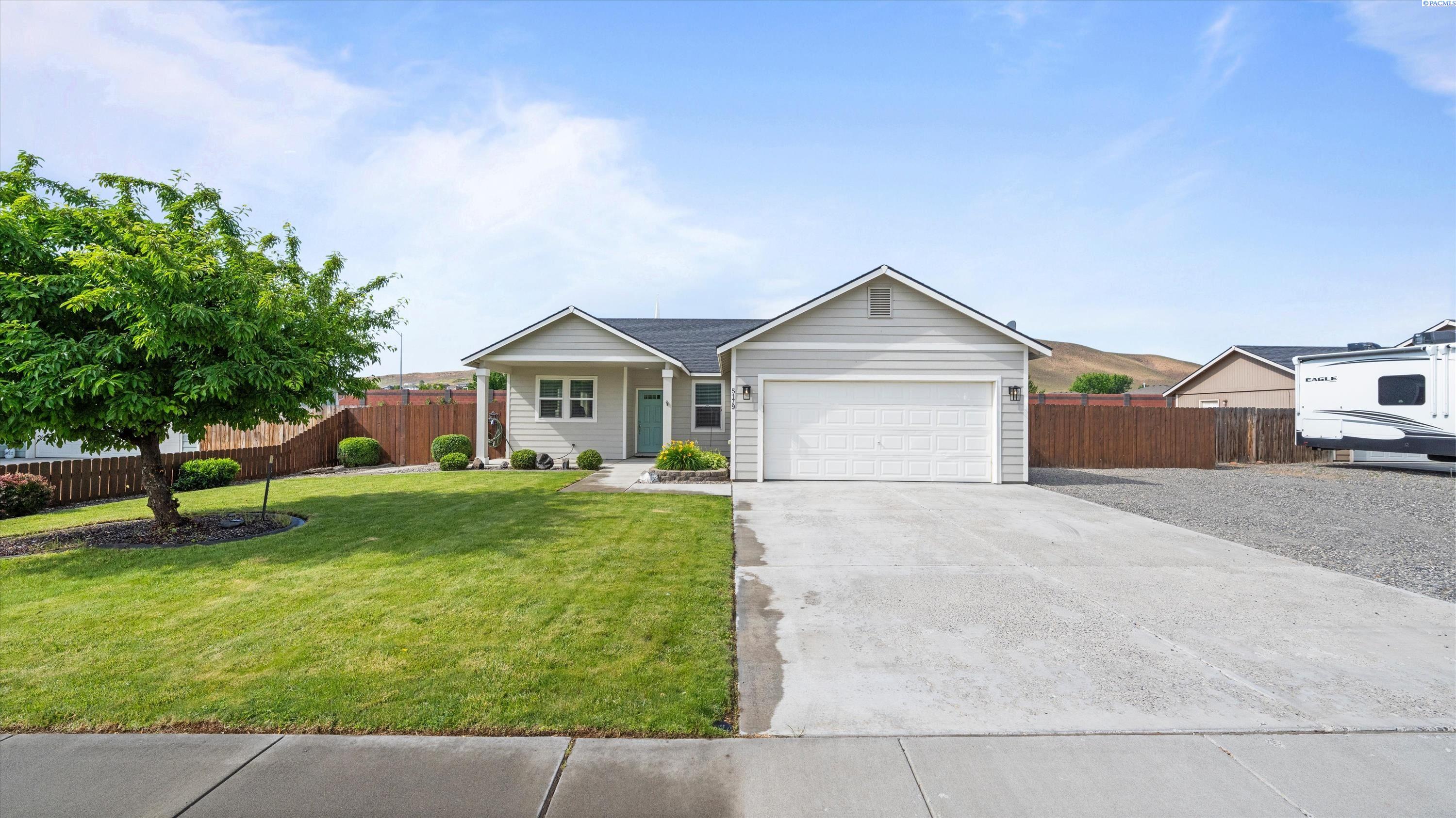 5179 Pinehurst St, West Richland, WA 99353