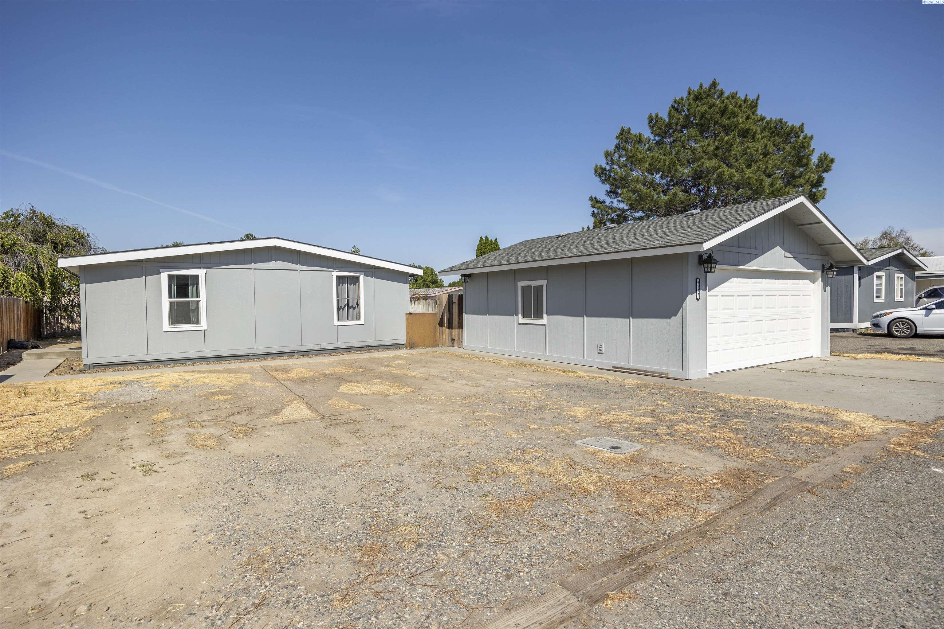 9132 Yellowstone Ave, Kennewick, WA 99336