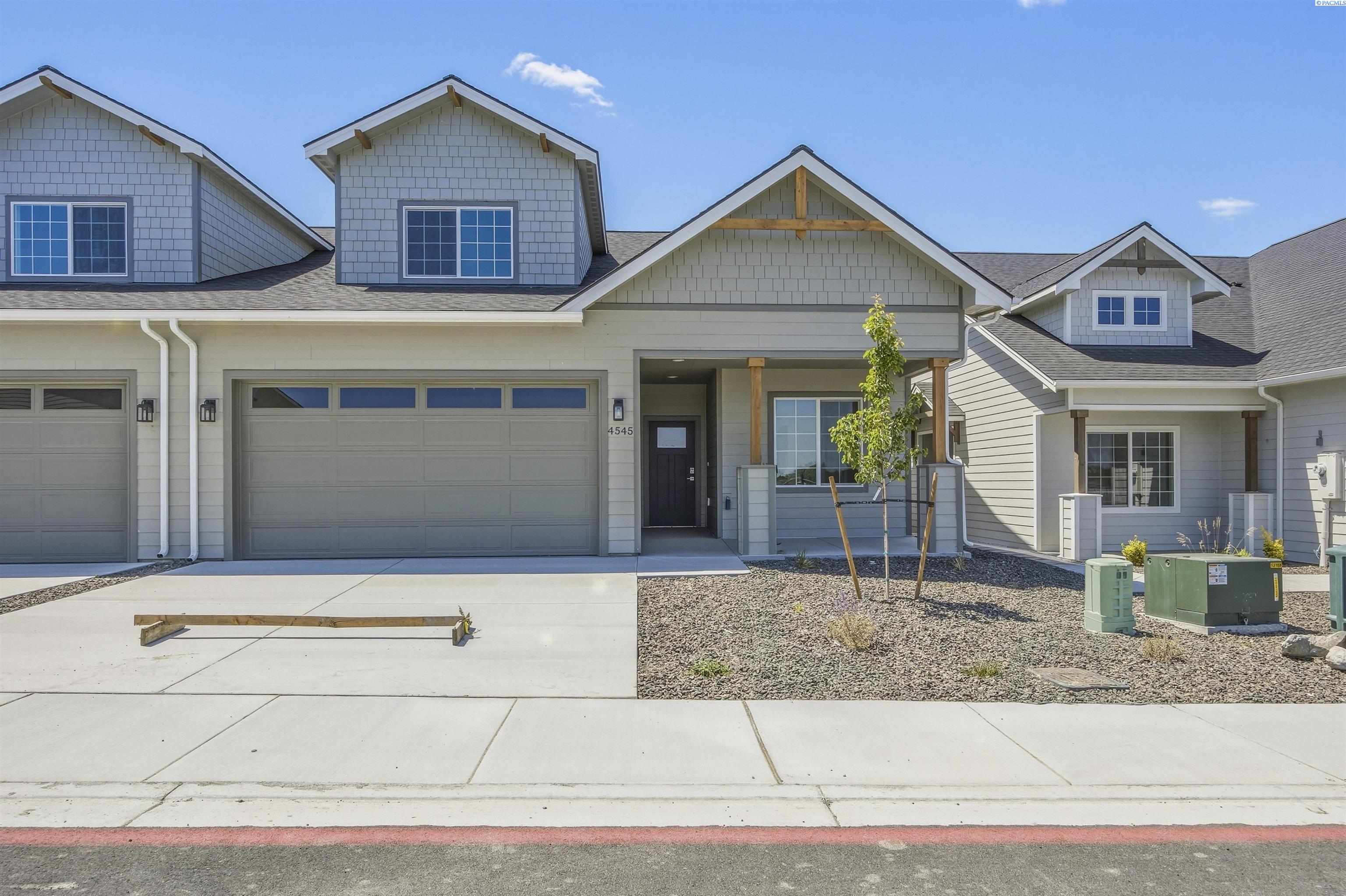 4545 Grove Ct, West Richland, WA 99353