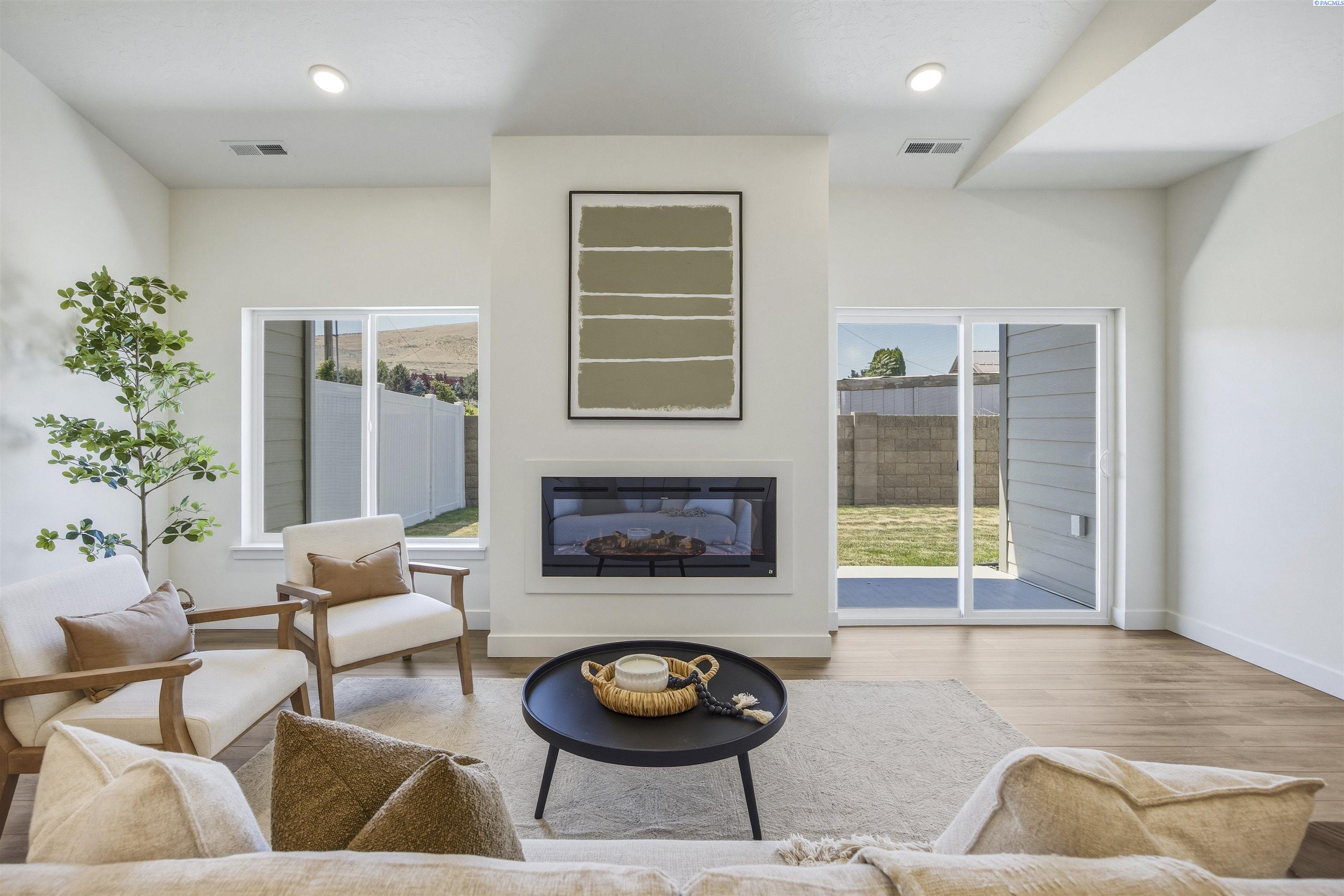4545 Grove Ct, West Richland, WA 99353