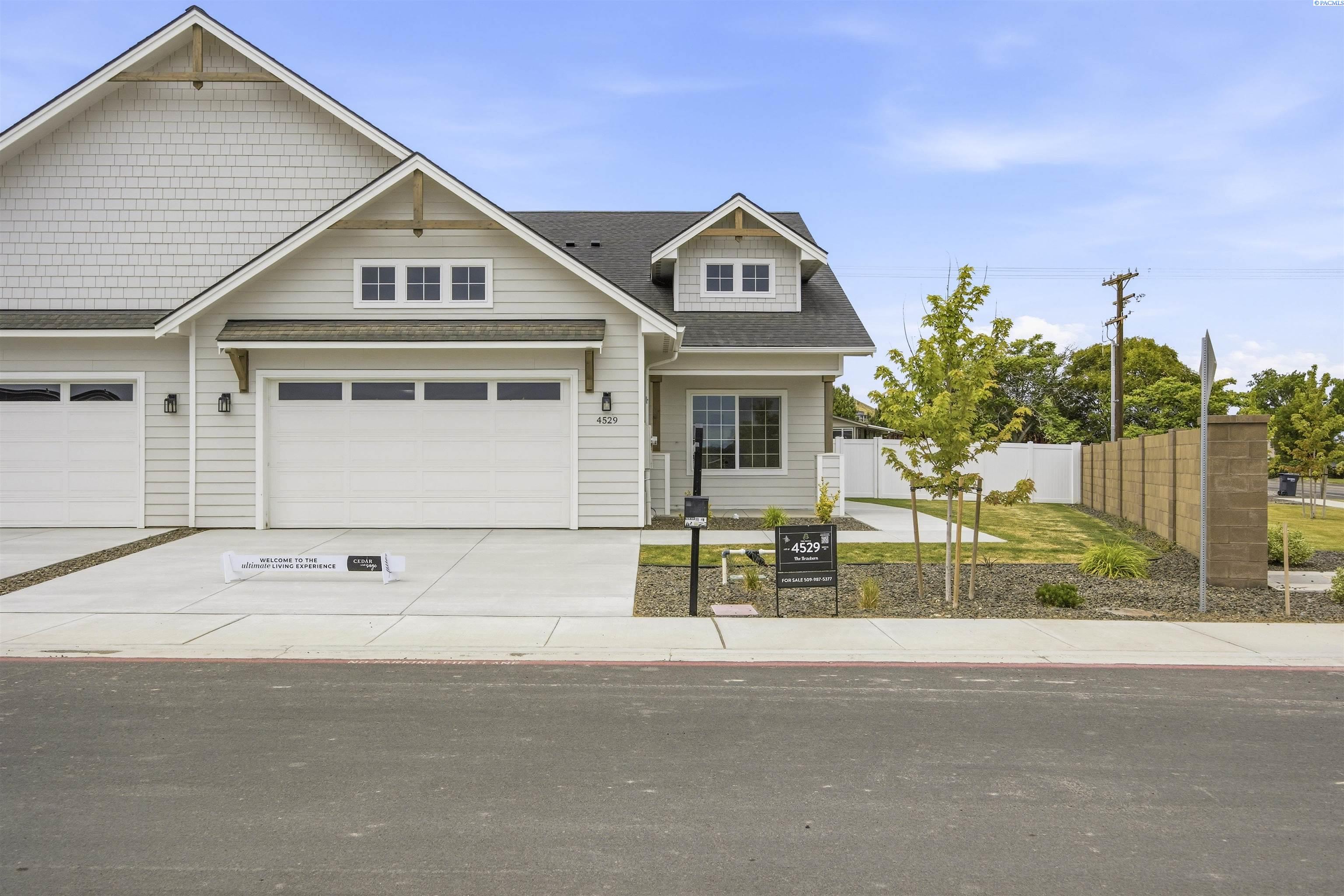 4529 Grove Ct, West Richland, WA 99353