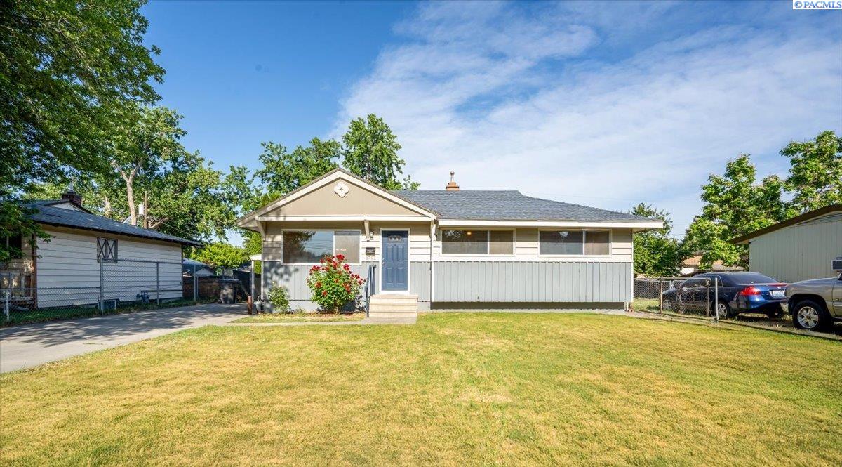 1701 Garfield St, Kennewick, WA 99337