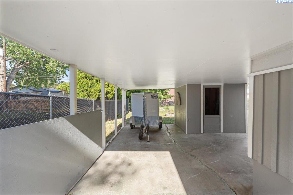 1701 Garfield St, Kennewick, WA 99337