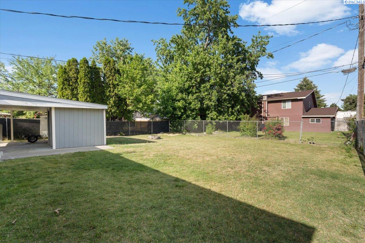 1701 Garfield St, Kennewick, WA 99337